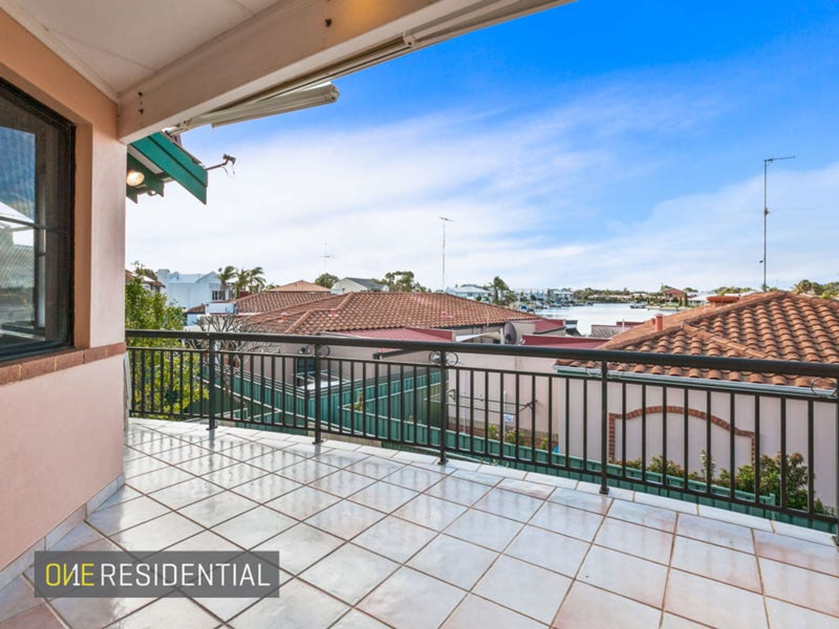 50 Waterside Drive, Dudley Park - Thumbnail 4