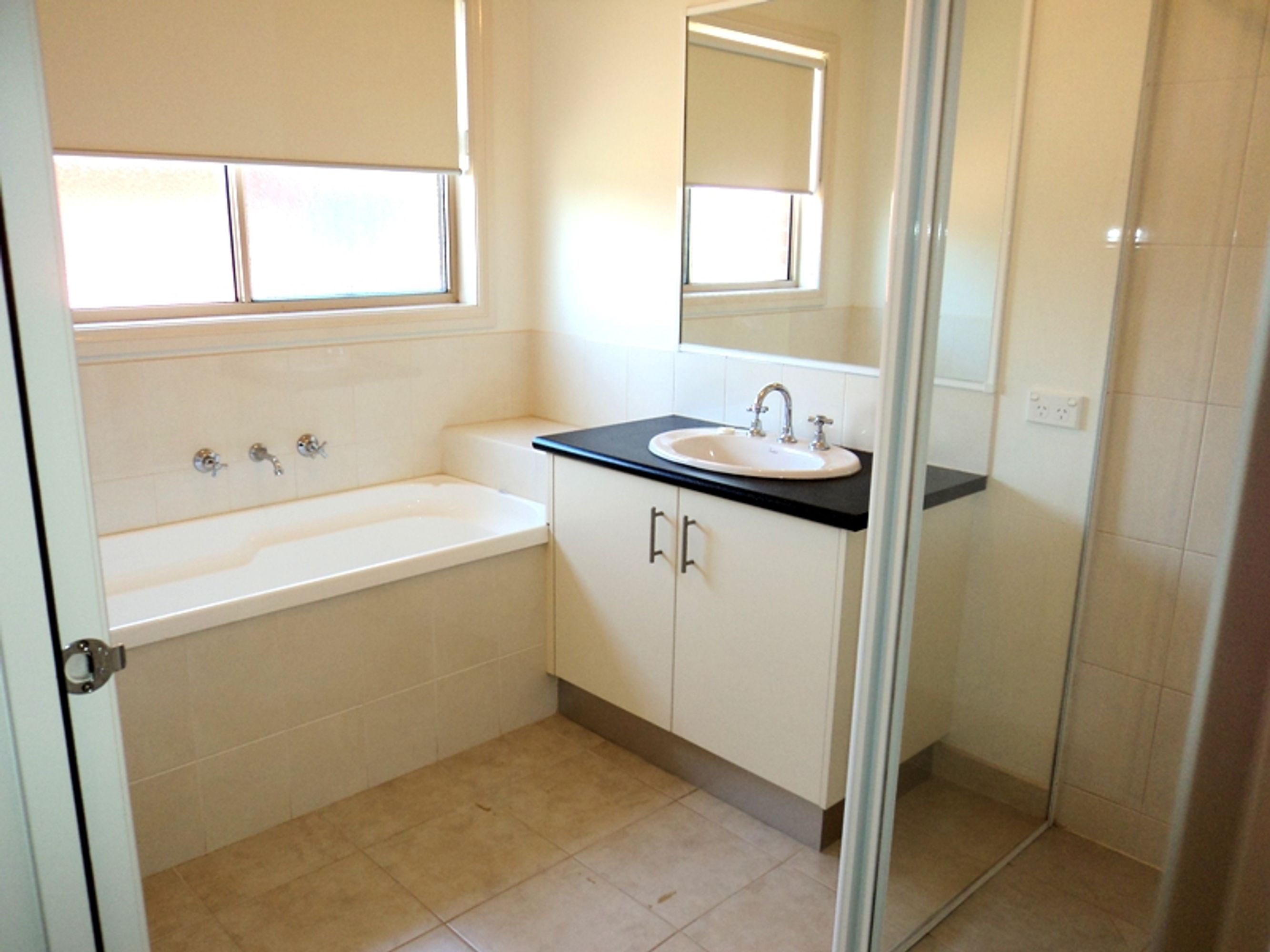 62-64 Sandown Road, Springvale - Thumbnail 6