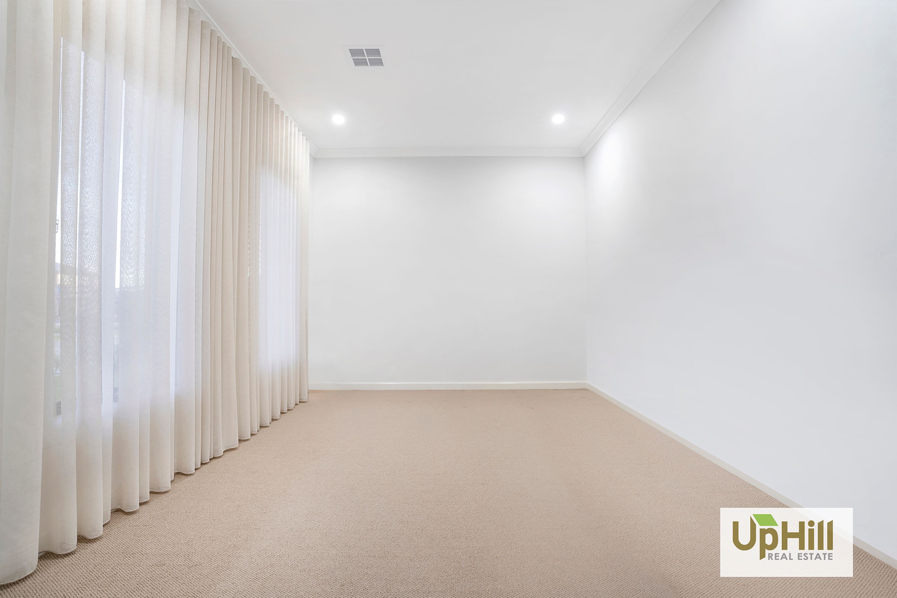 29 Orana Boulevard, Clyde North - Thumbnail 3