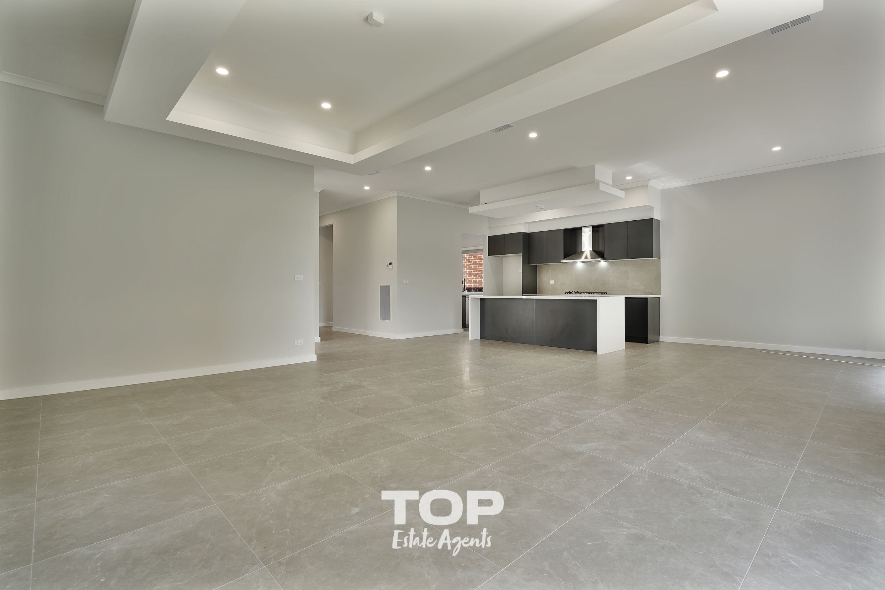 56 Portbury Circuit, Cranbourne East - Thumbnail 3