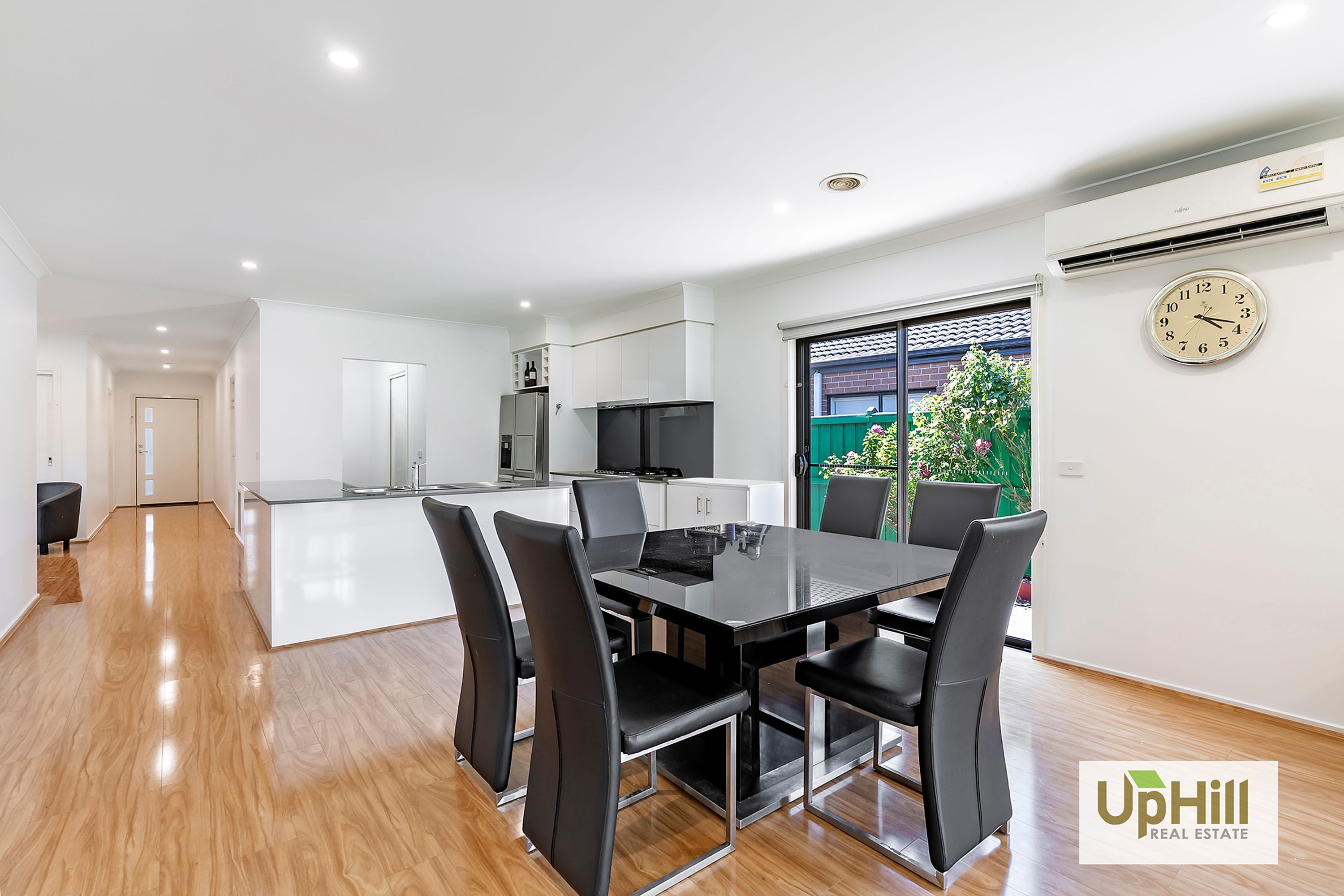 6 Carlyle Crescent, Clyde North - Thumbnail 8