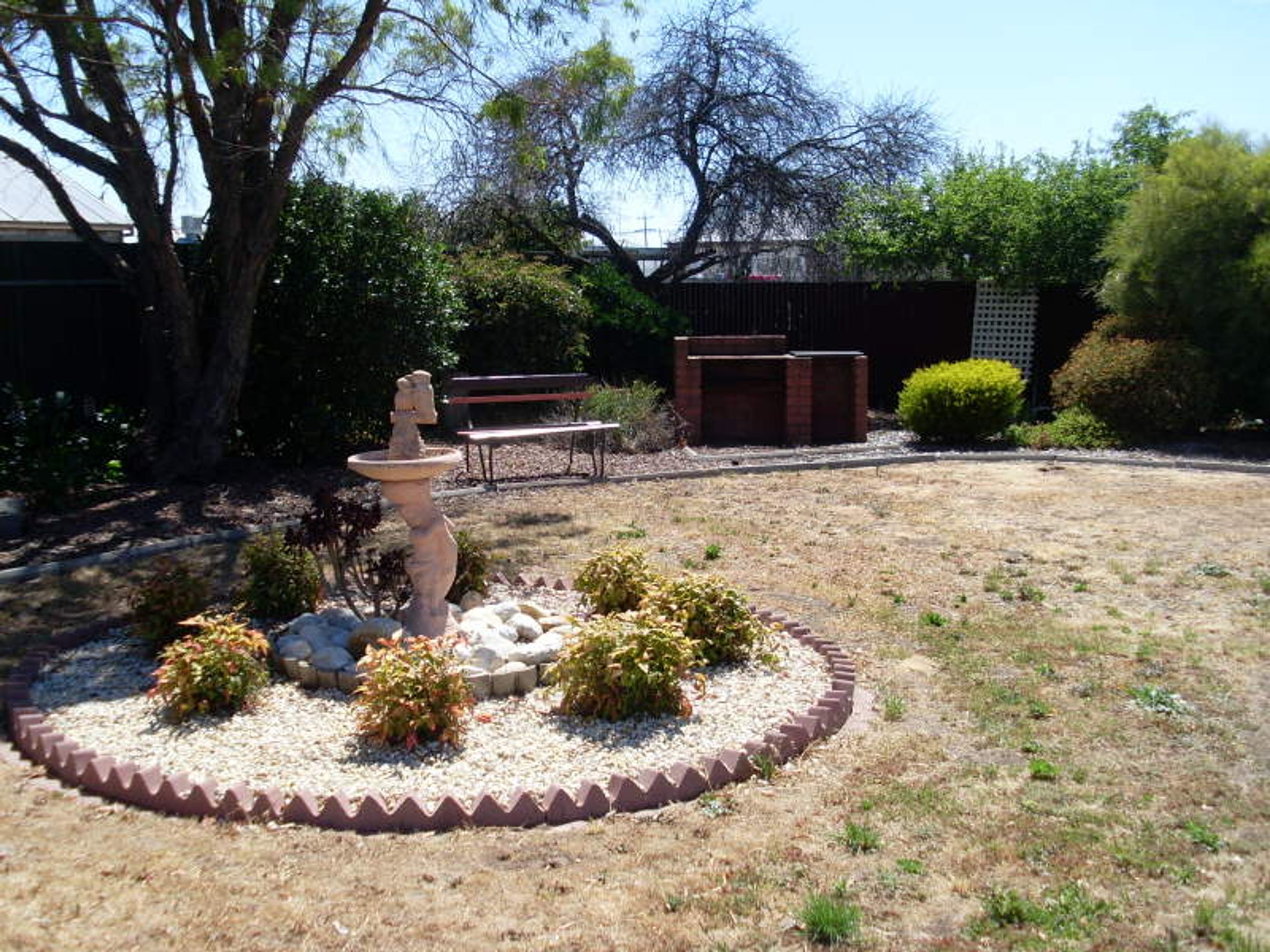 4 Austin Street, Horsham VIC 3400, Horsham - Thumbnail 5
