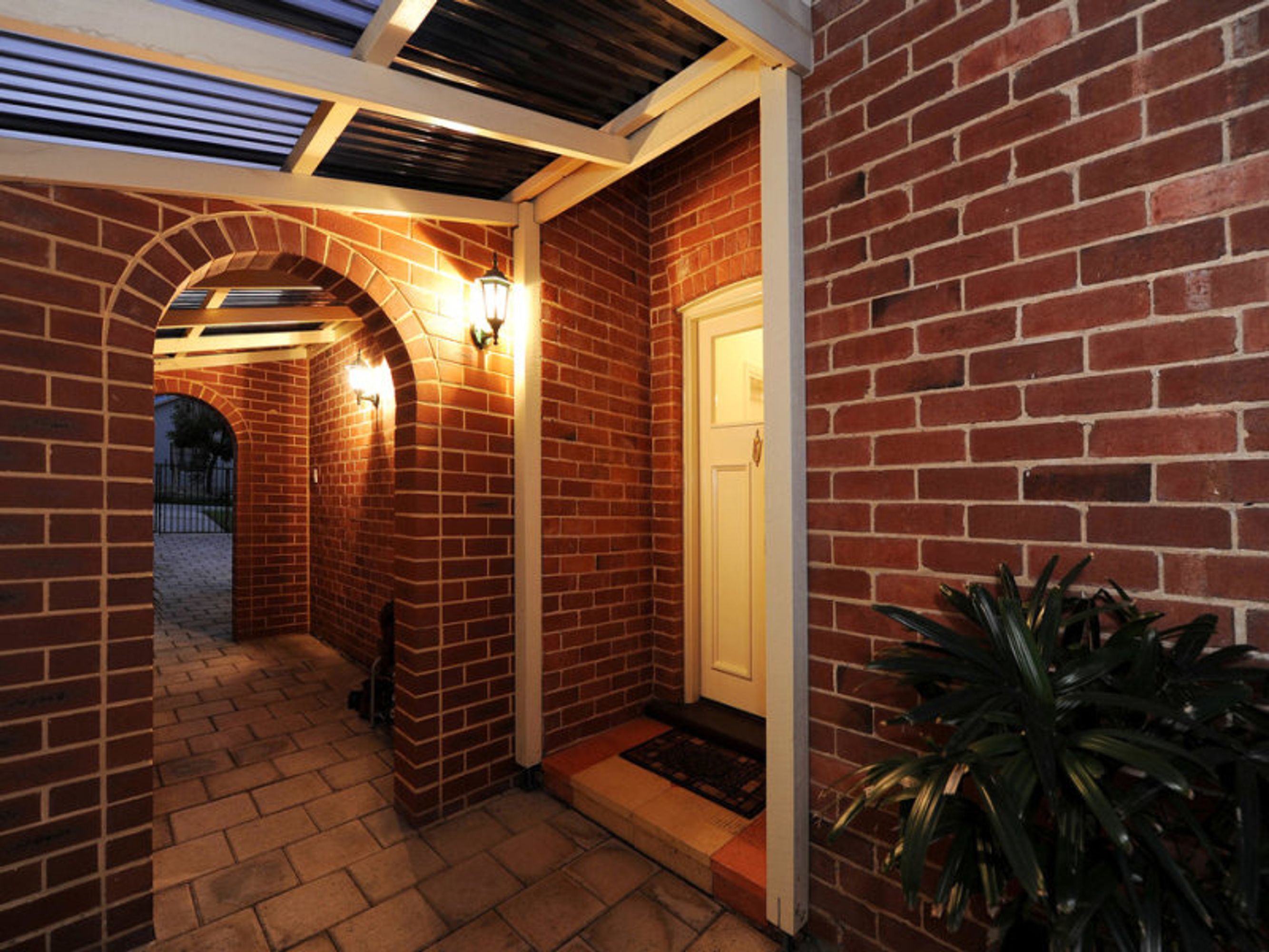 20 Coronation Street, North Perth - Thumbnail 3