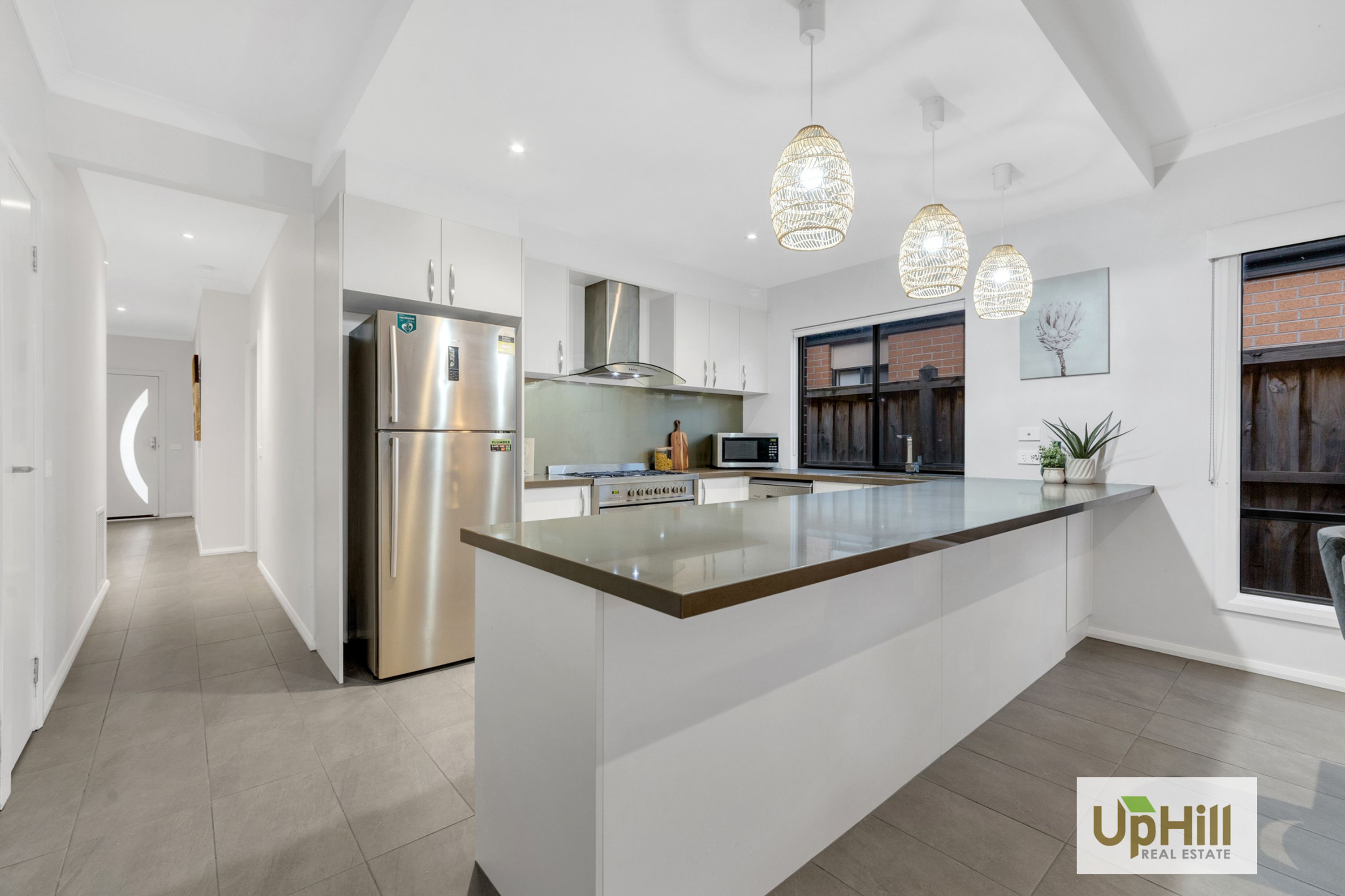 11 Langshan Road, Clyde North - Thumbnail 5