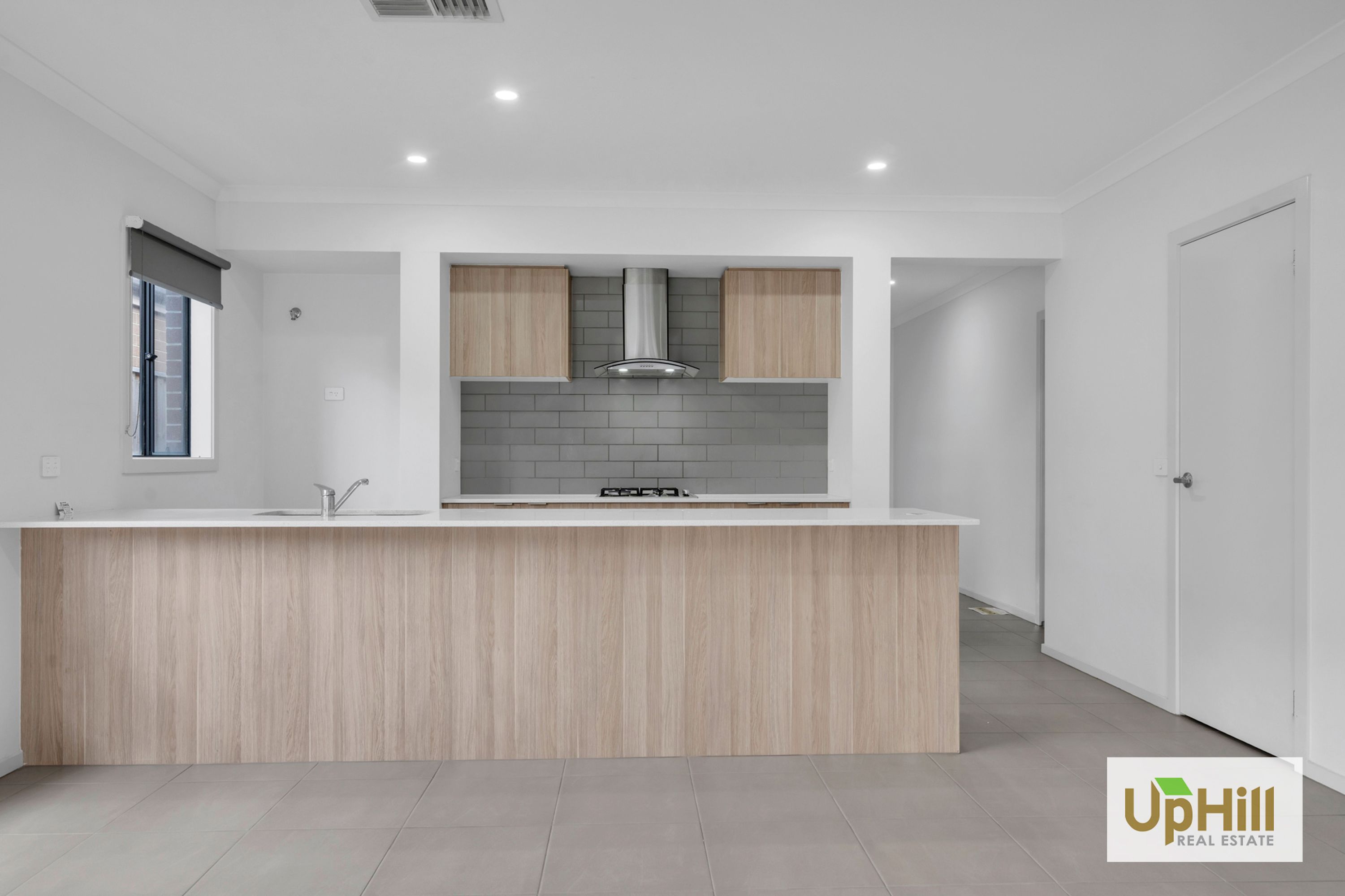 23 Seahawk Street, Clyde North - Thumbnail 7