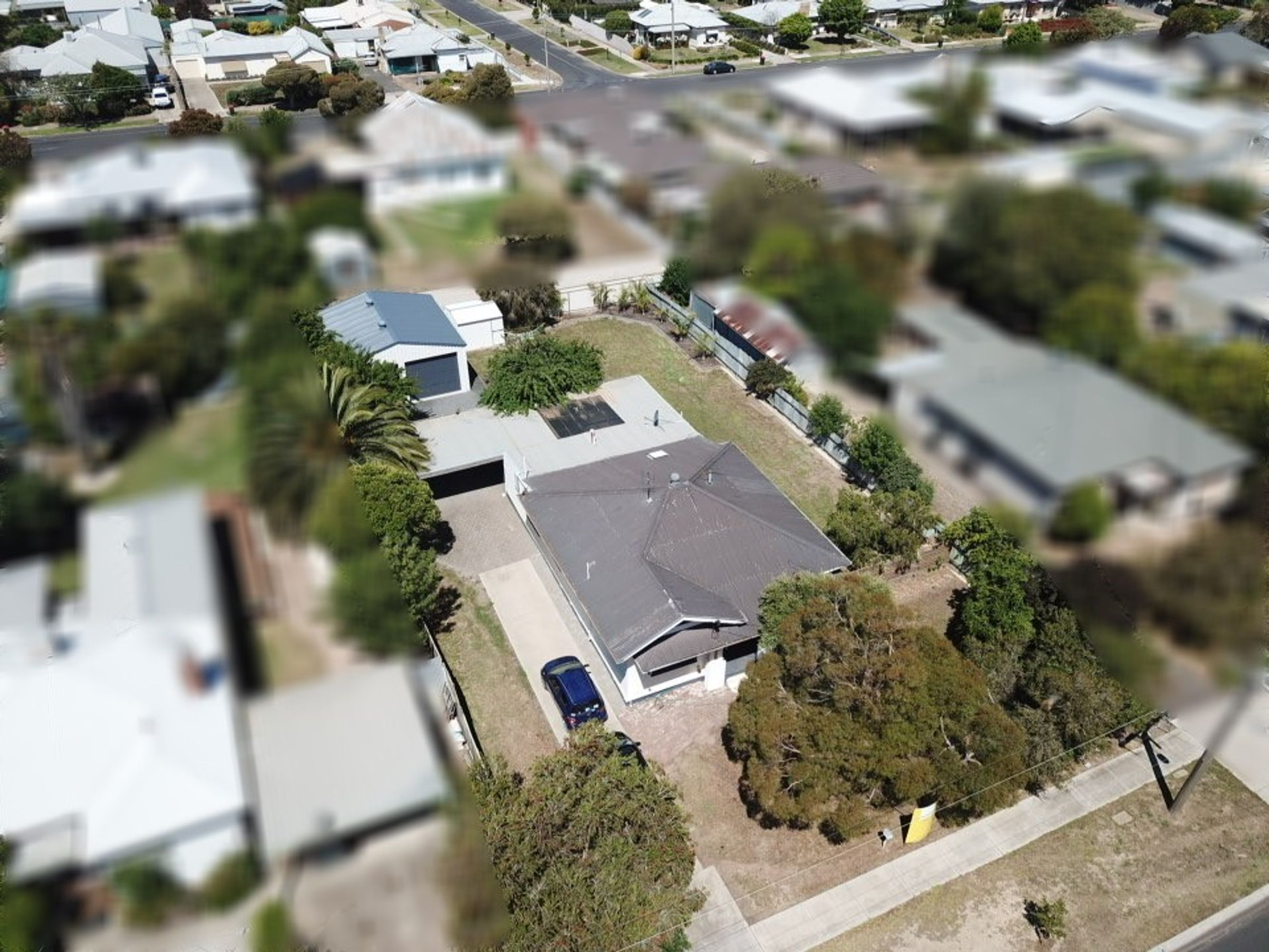 12 Valentine Avenue, Horsham VIC 3400, Horsham - Thumbnail 3