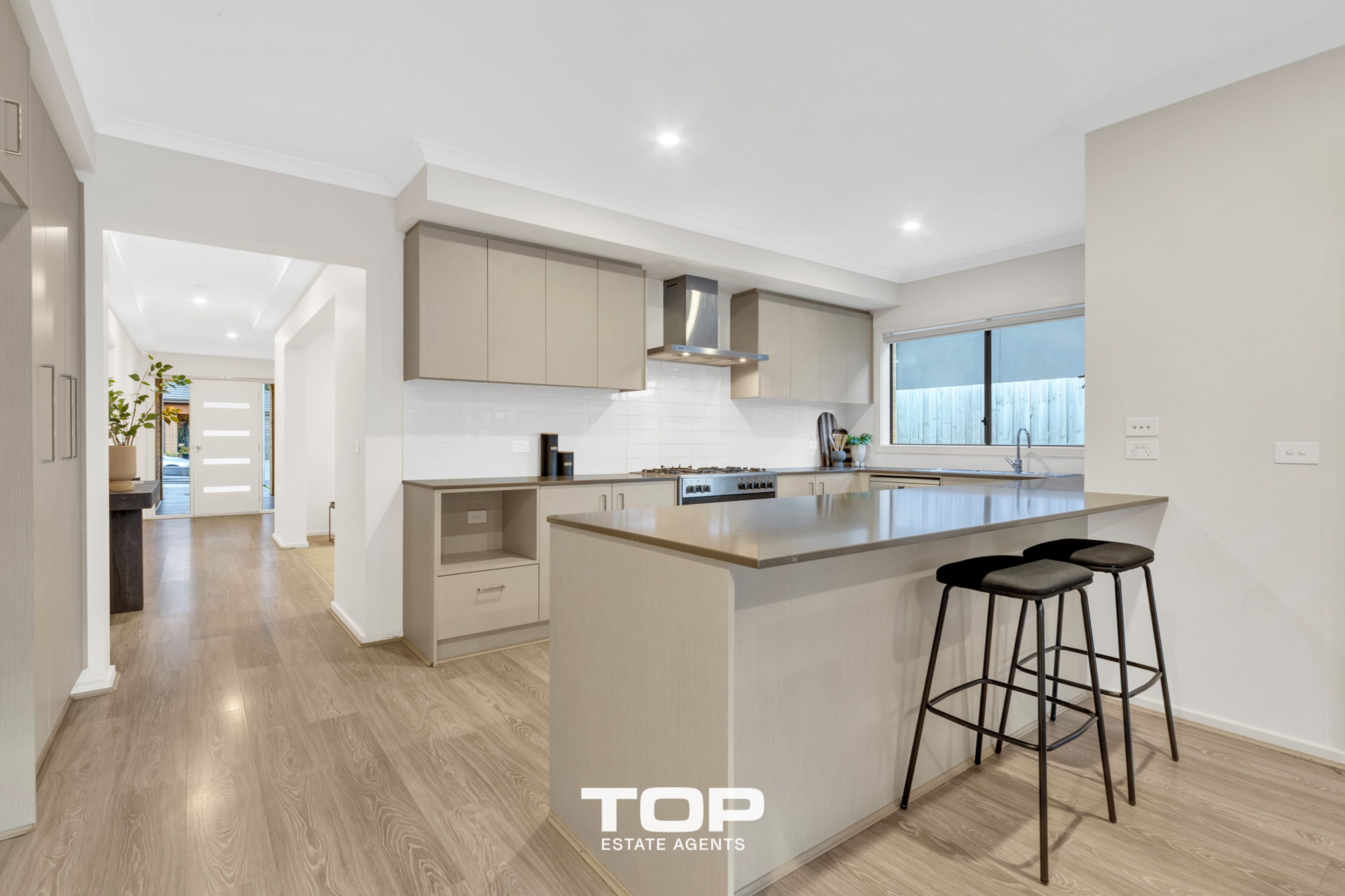 14 Pontiac road, Cranbourne East - Thumbnail 8