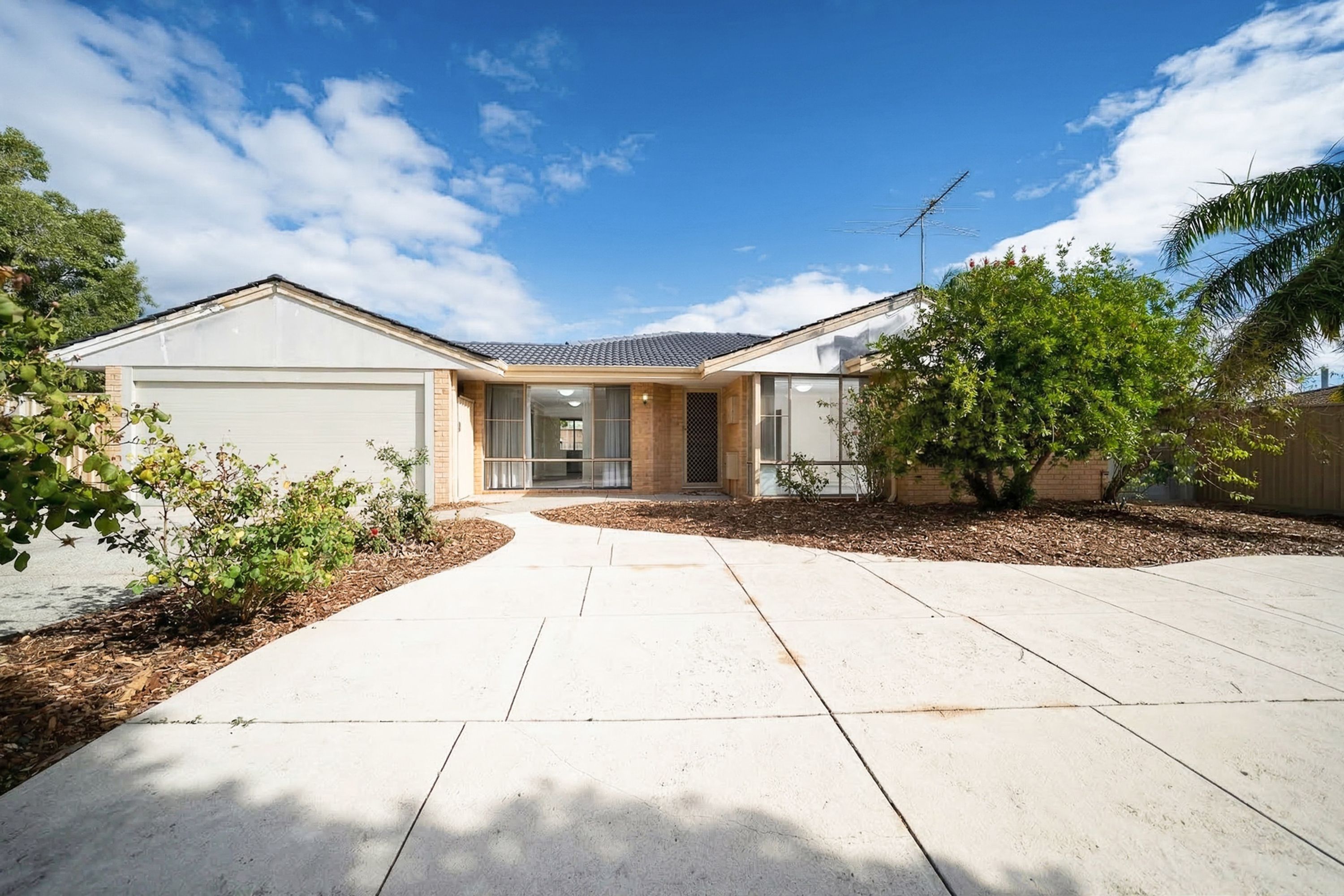 9 McGurk Court, Byford, Byford - Image 1