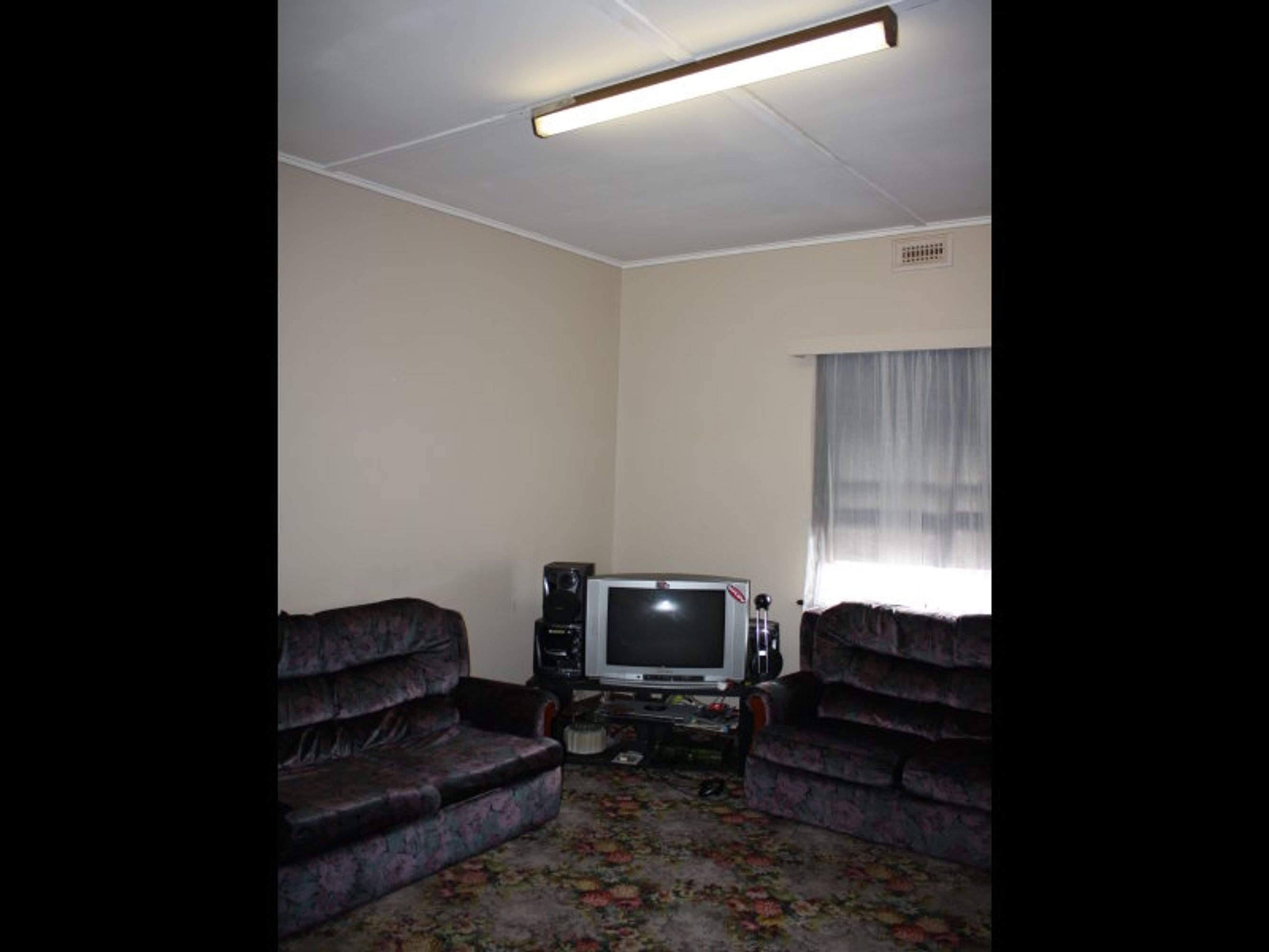 10 Duff Street, Horsham VIC 3400, Horsham - Thumbnail 4