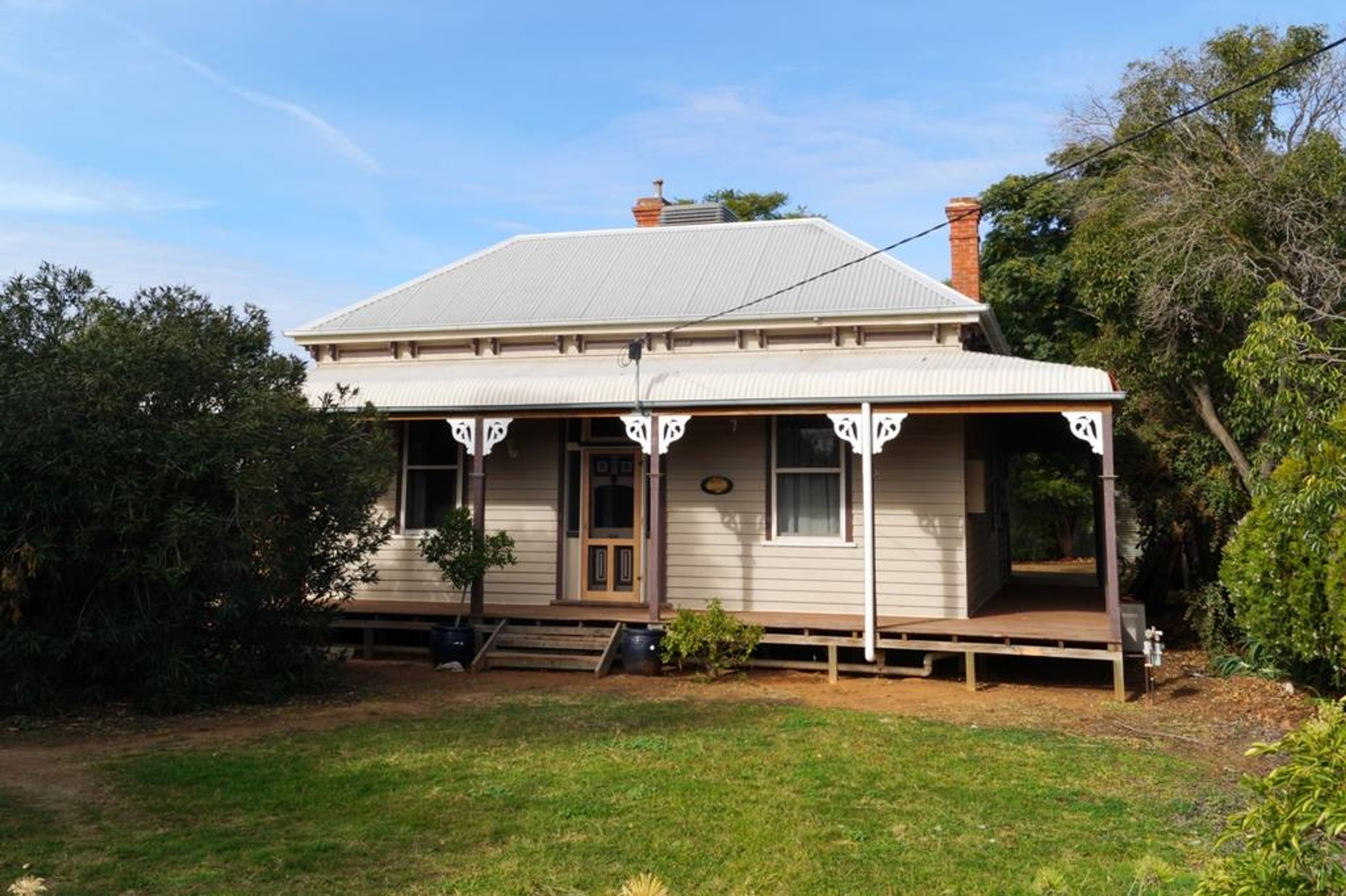 91 Saxton Street