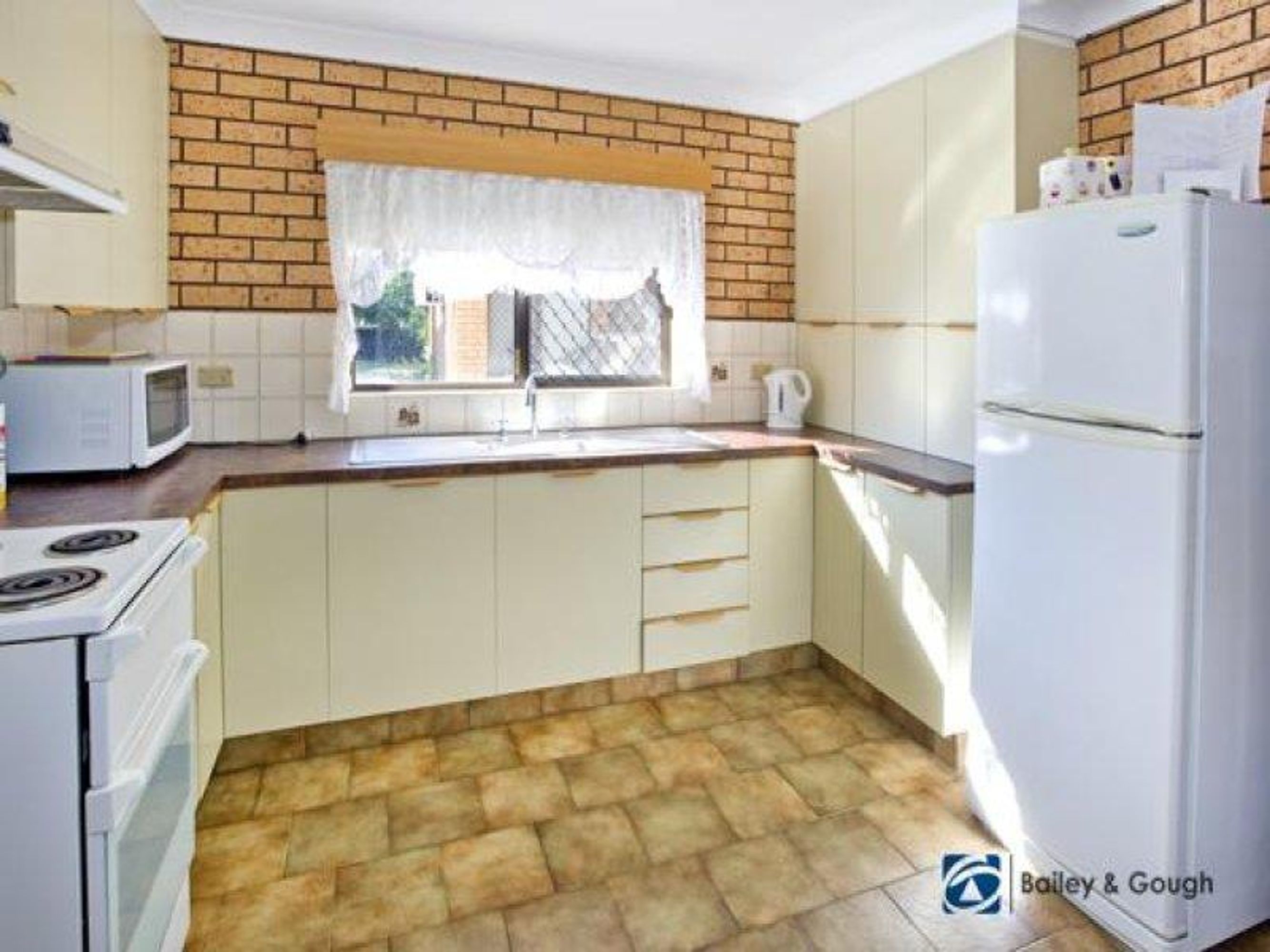 2/2/5 Eversley Close, Grafton - Thumbnail 3