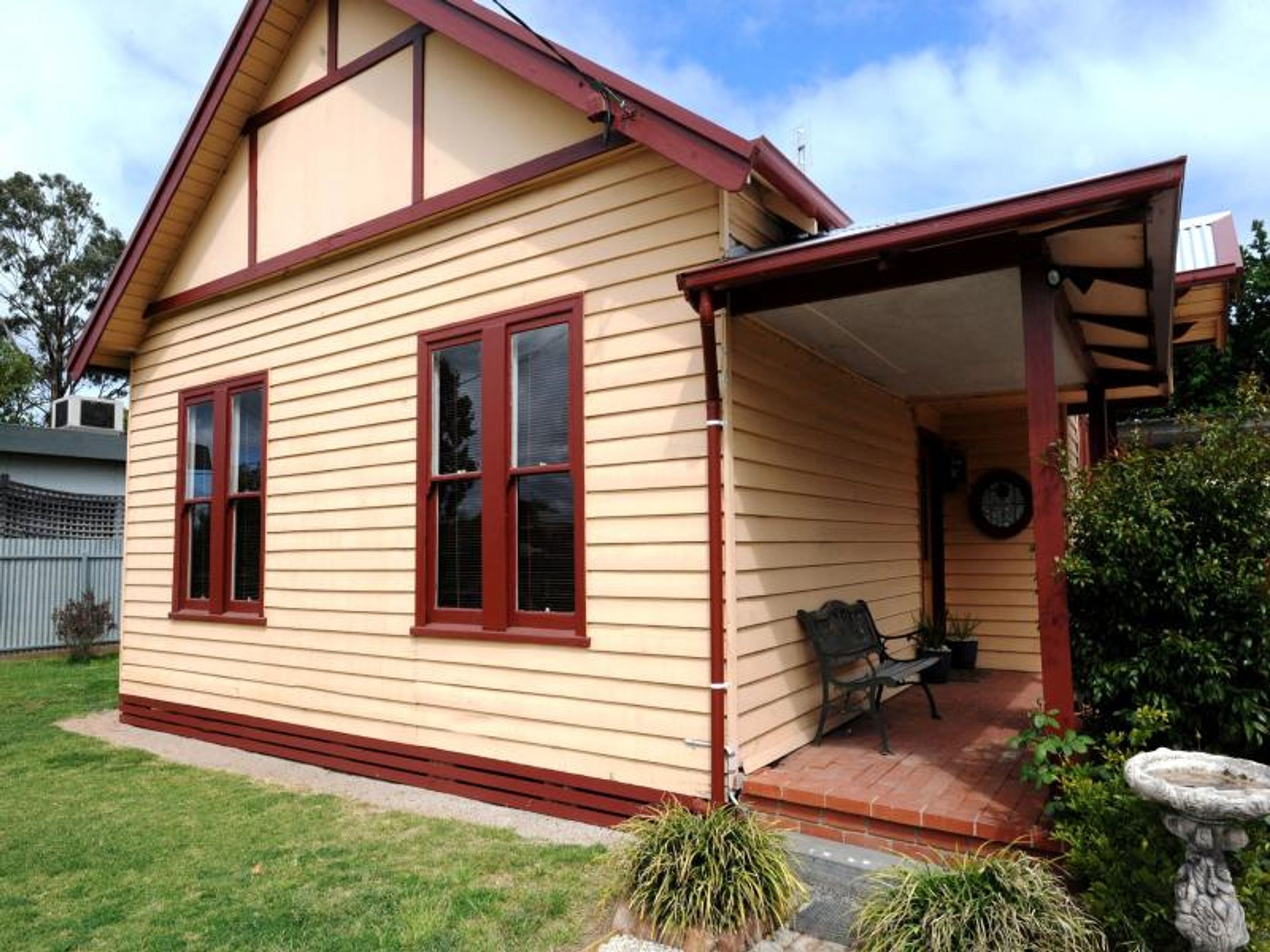 24 Stawell Road, Horsham VIC 3400, Horsham - Thumbnail 2