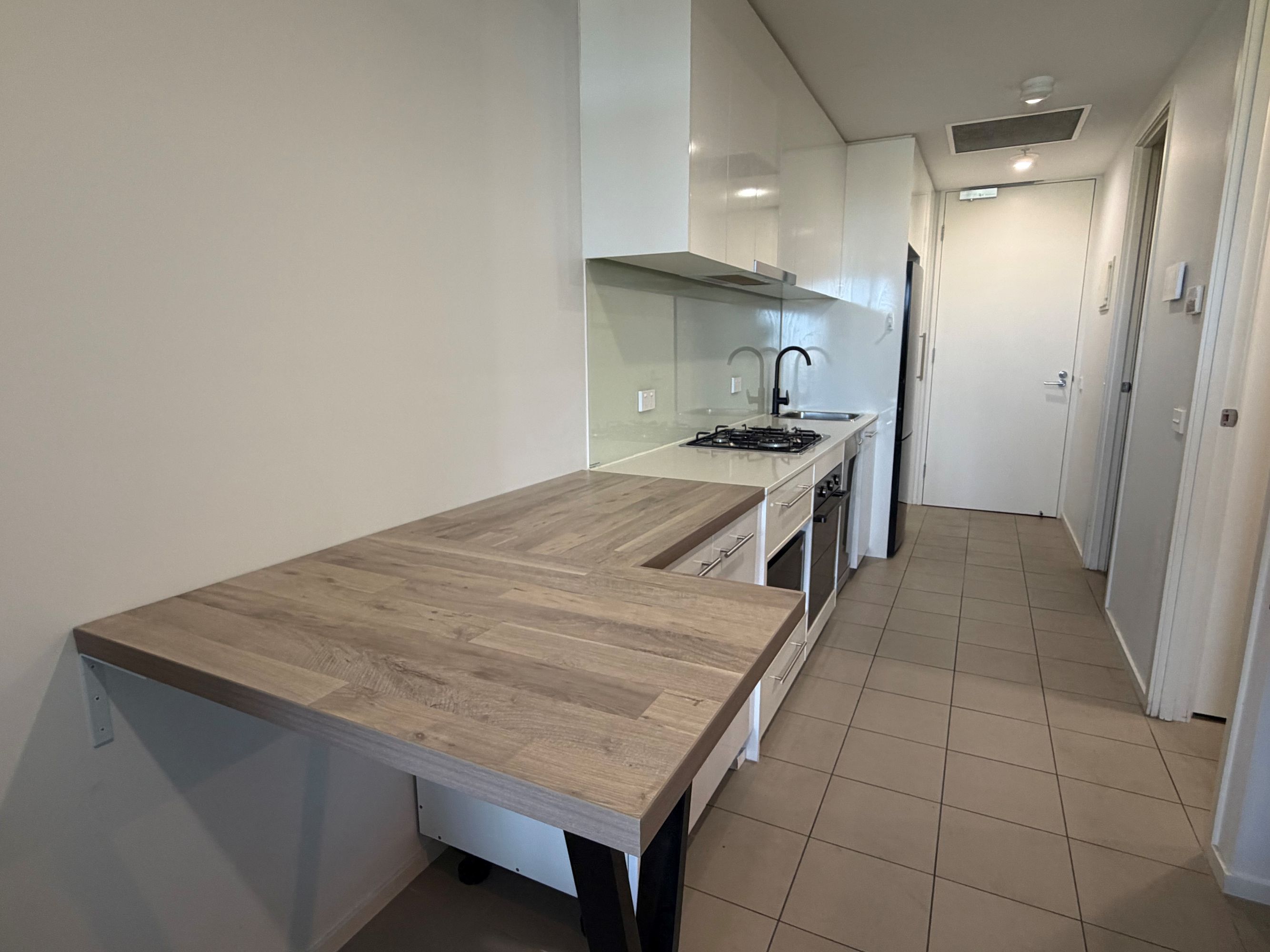 1208/18 Mt Alexander Rd, Travancore - Thumbnail 3