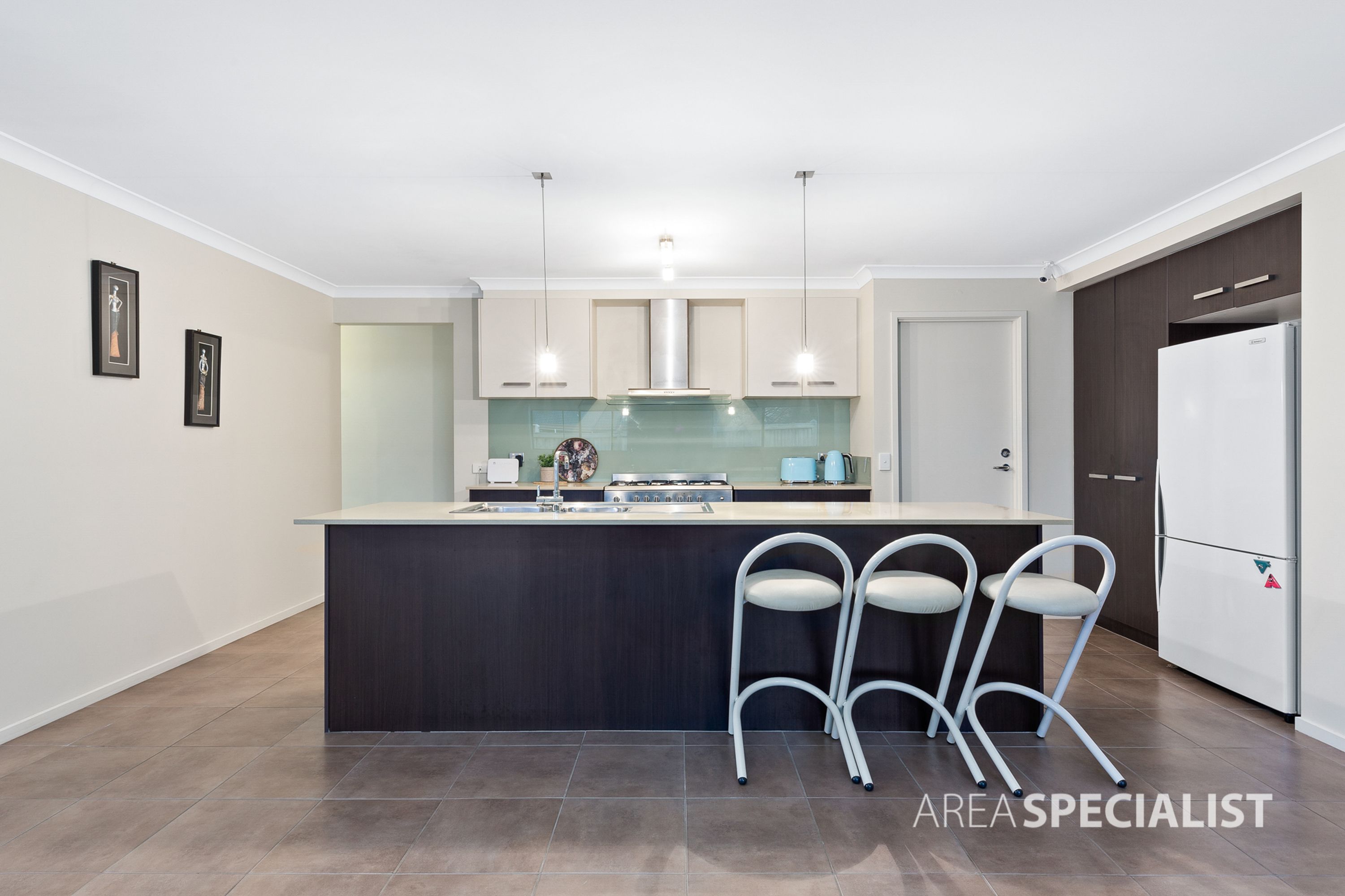12 Forbes Place, Taylors Hill VIC 3037, Taylors Hill - Thumbnail 5