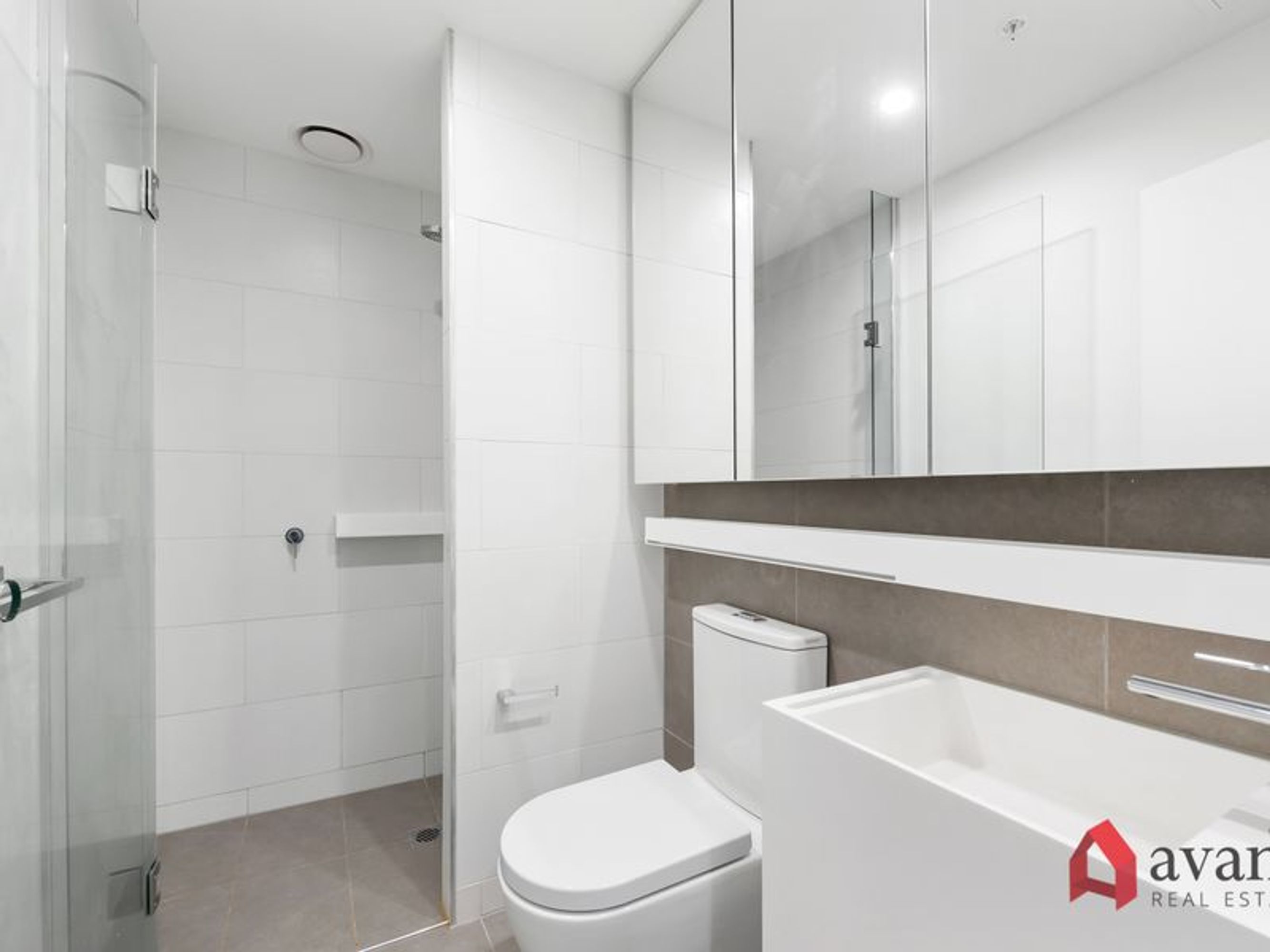 1402/8 Pearl River Road, Docklands - Thumbnail 7