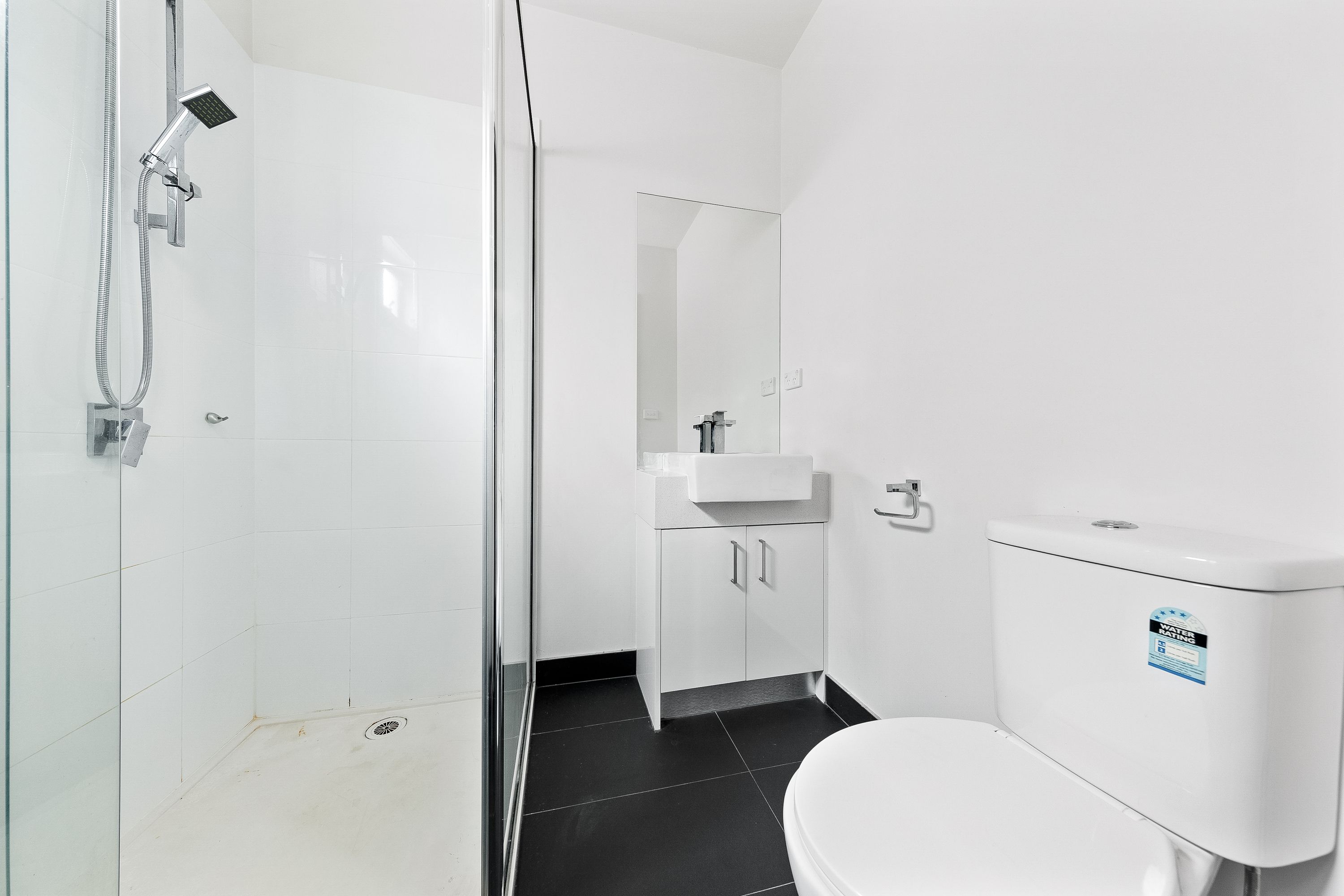 2/8 Helen Street, St Albans VIC 3021, St Albans - Thumbnail 5