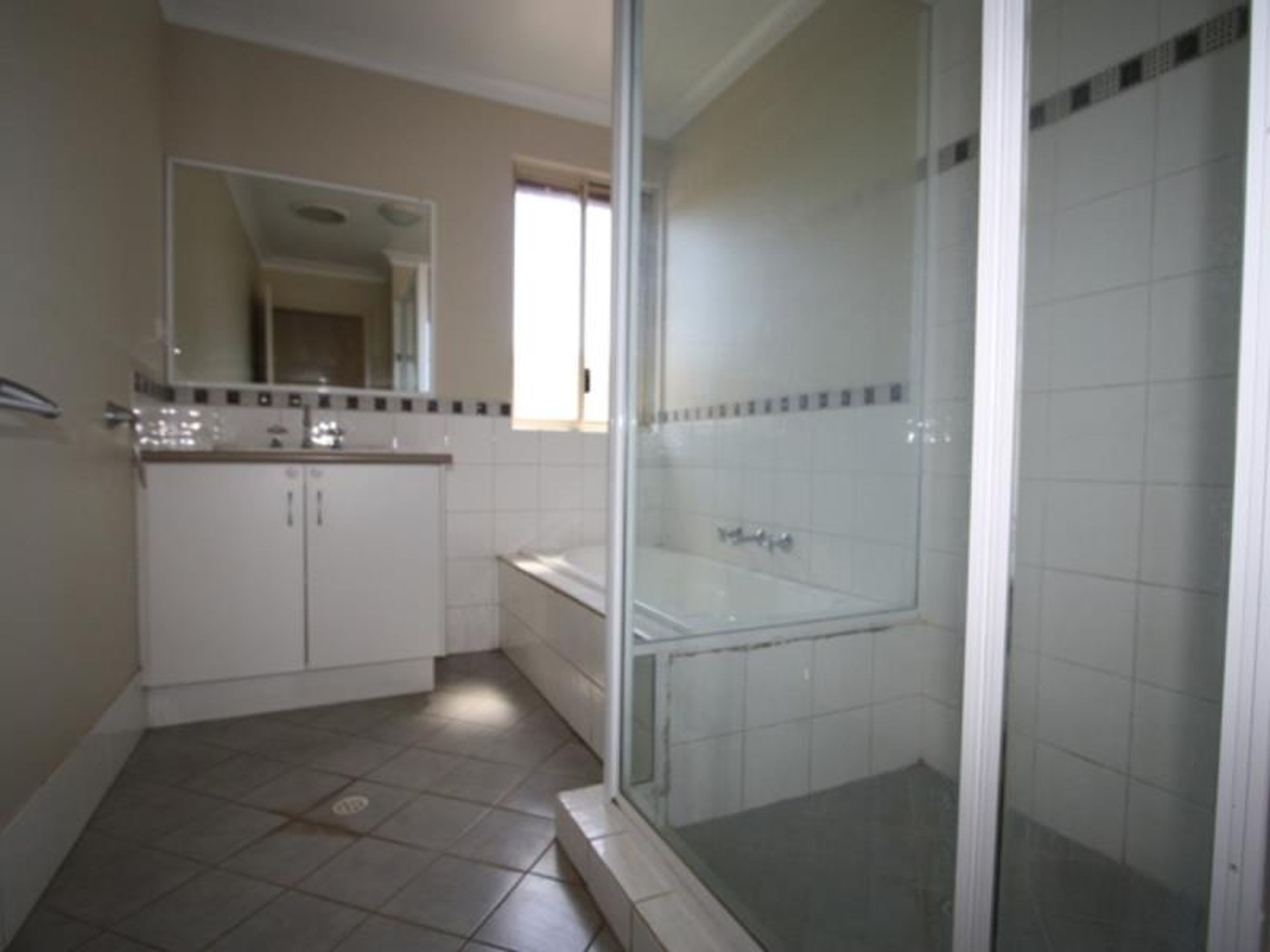 21B Beroona Loop, South Hedland, South Hedland - Thumbnail 8