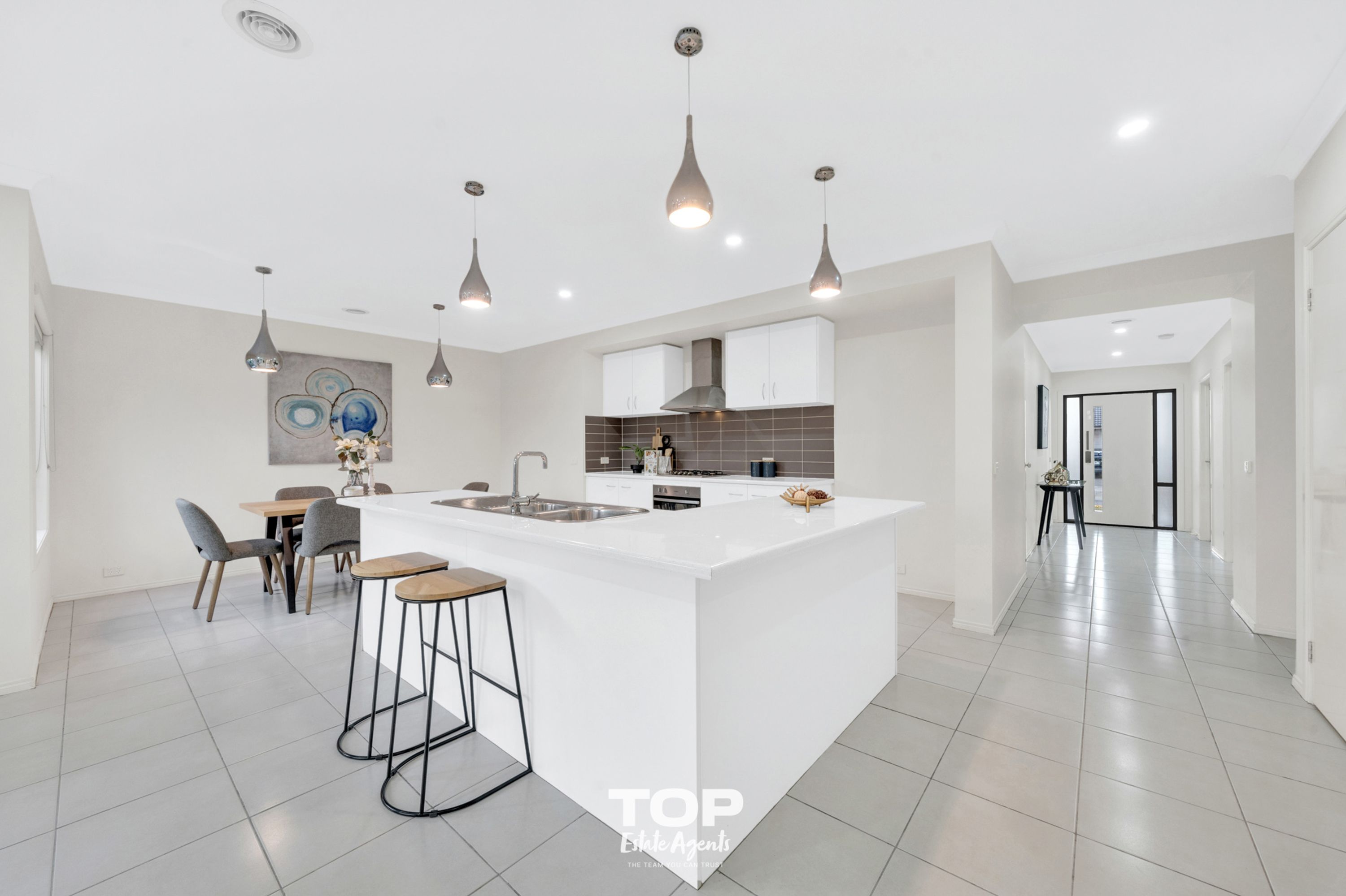 68 Sabel Drive, Cranbourne North - Thumbnail 7