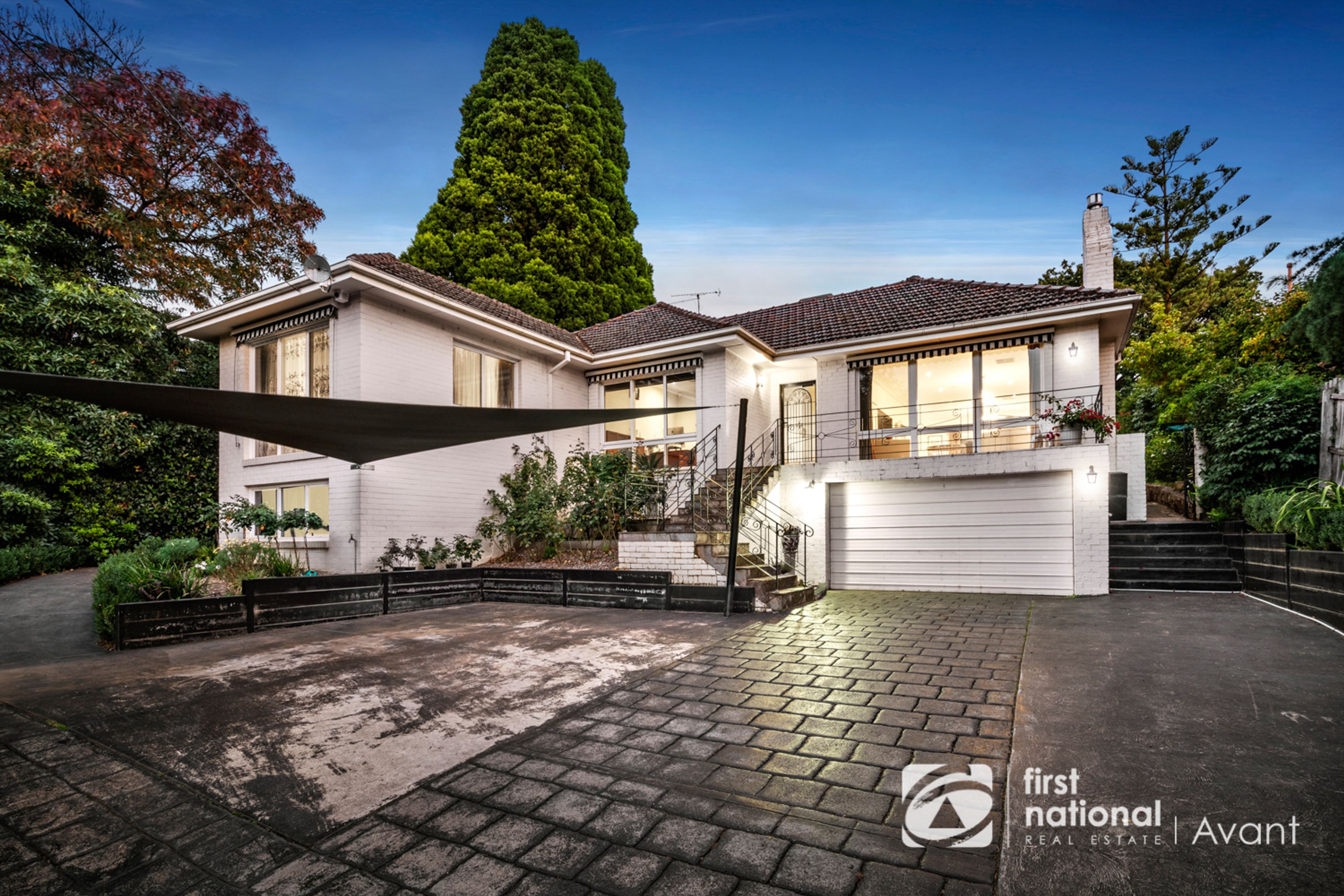 46 Dempster Avenue, Balwyn North - Thumbnail 2