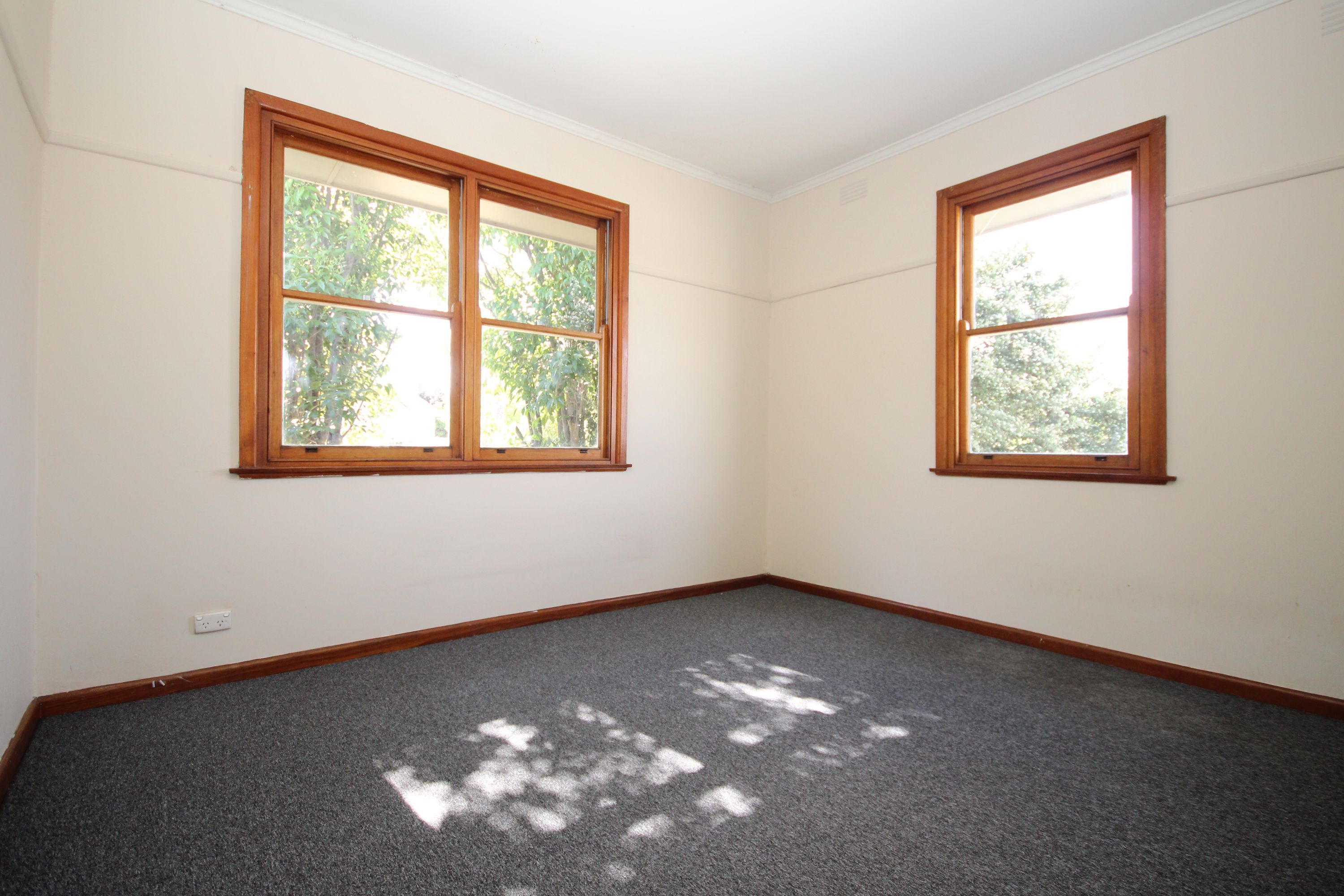 20 Elizabeth Street, Horsham VIC 3400, Horsham - Thumbnail 2