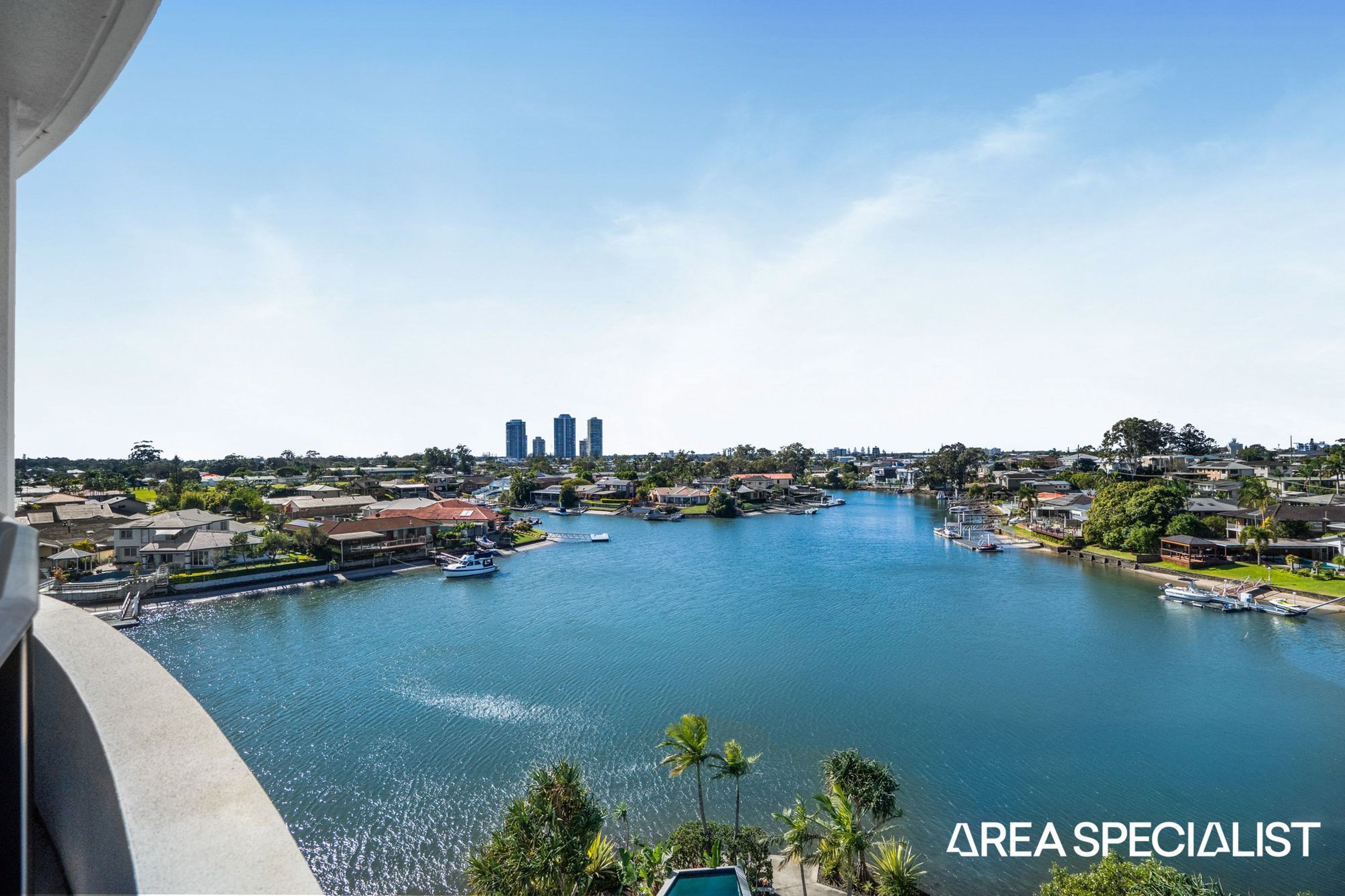 1406/5 Harbour Side Court, Biggera Waters, Biggera Waters - Image 1