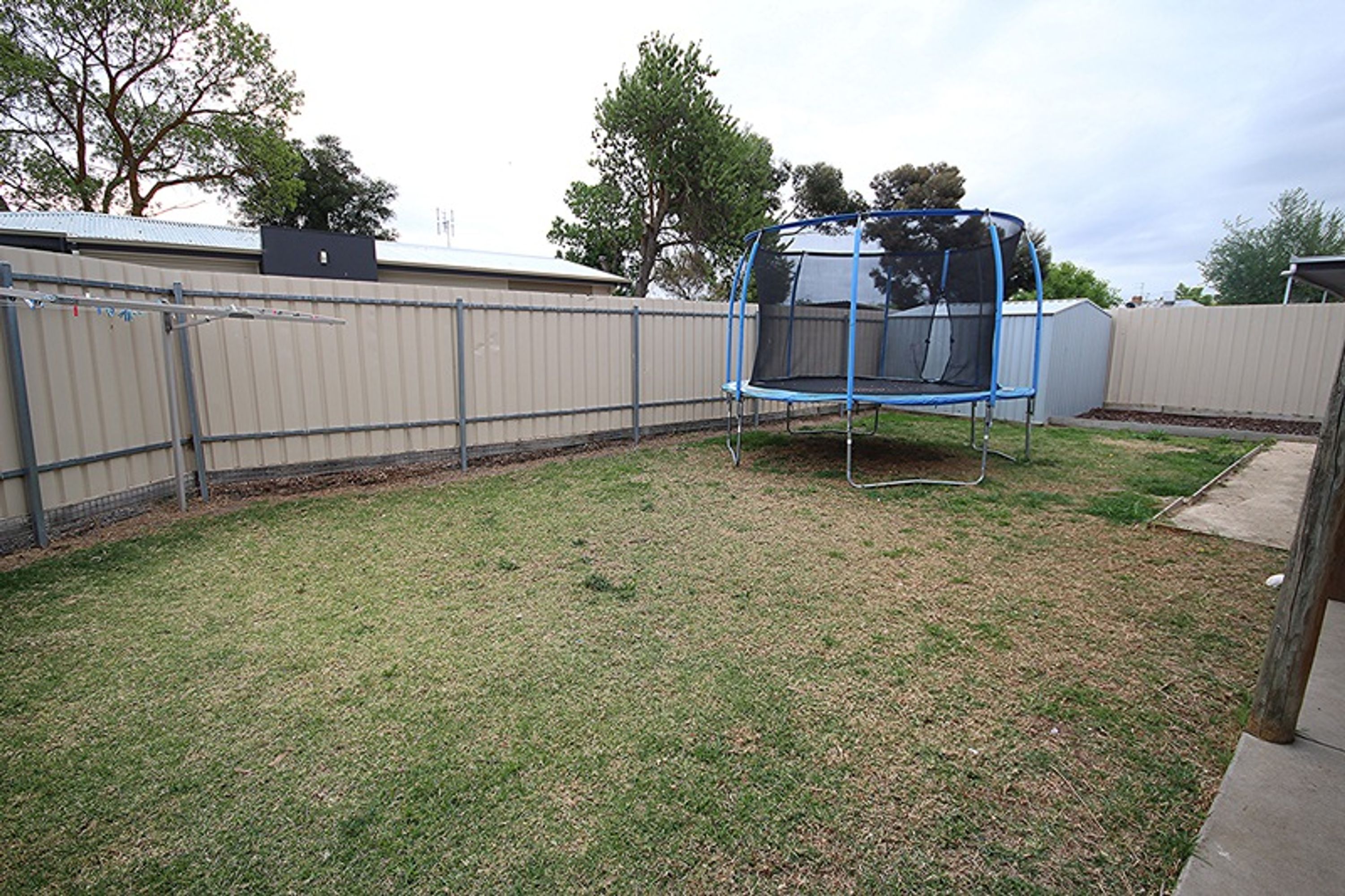 11 Stewart Street, Horsham VIC 3400, Horsham - Thumbnail 8