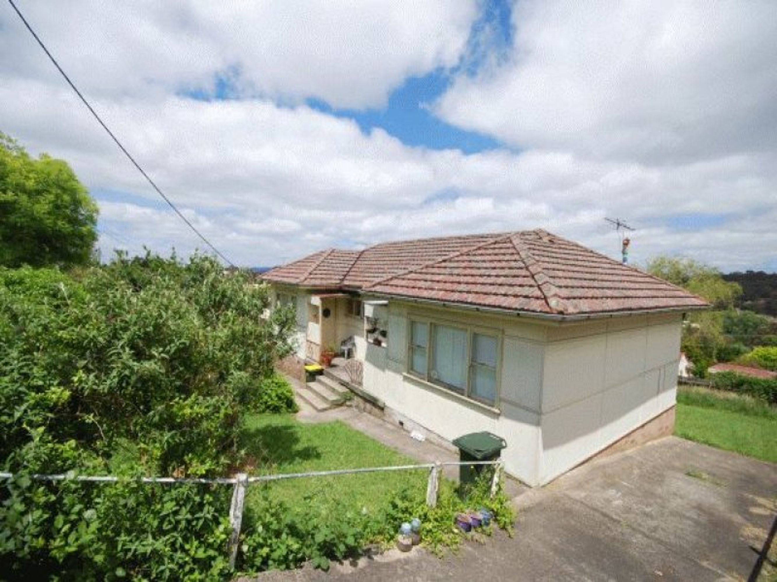 51 Parke Street, Katoomba - Thumbnail 2