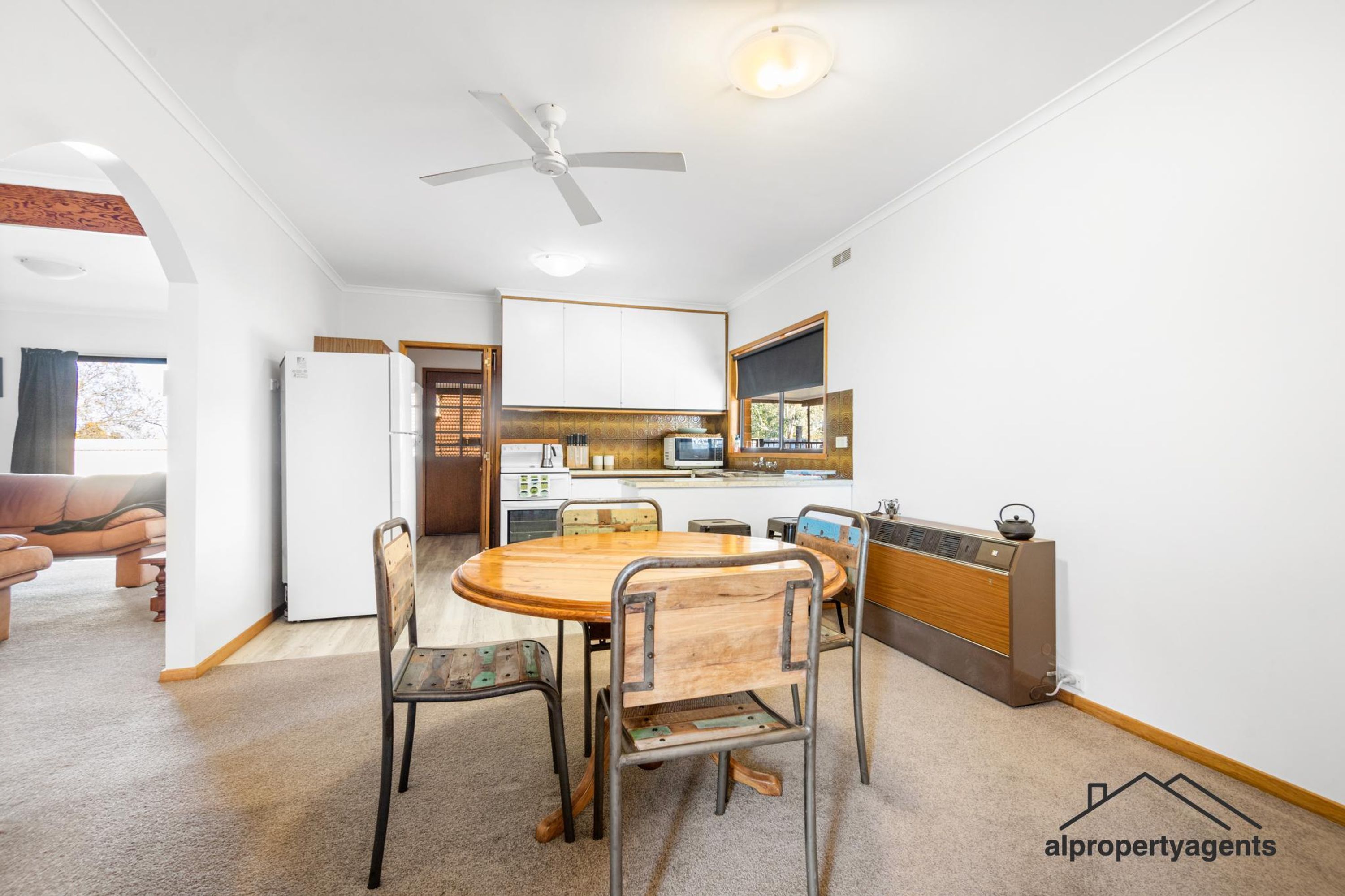 6 Riley Road, Horsham VIC 3400, Horsham - Thumbnail 3