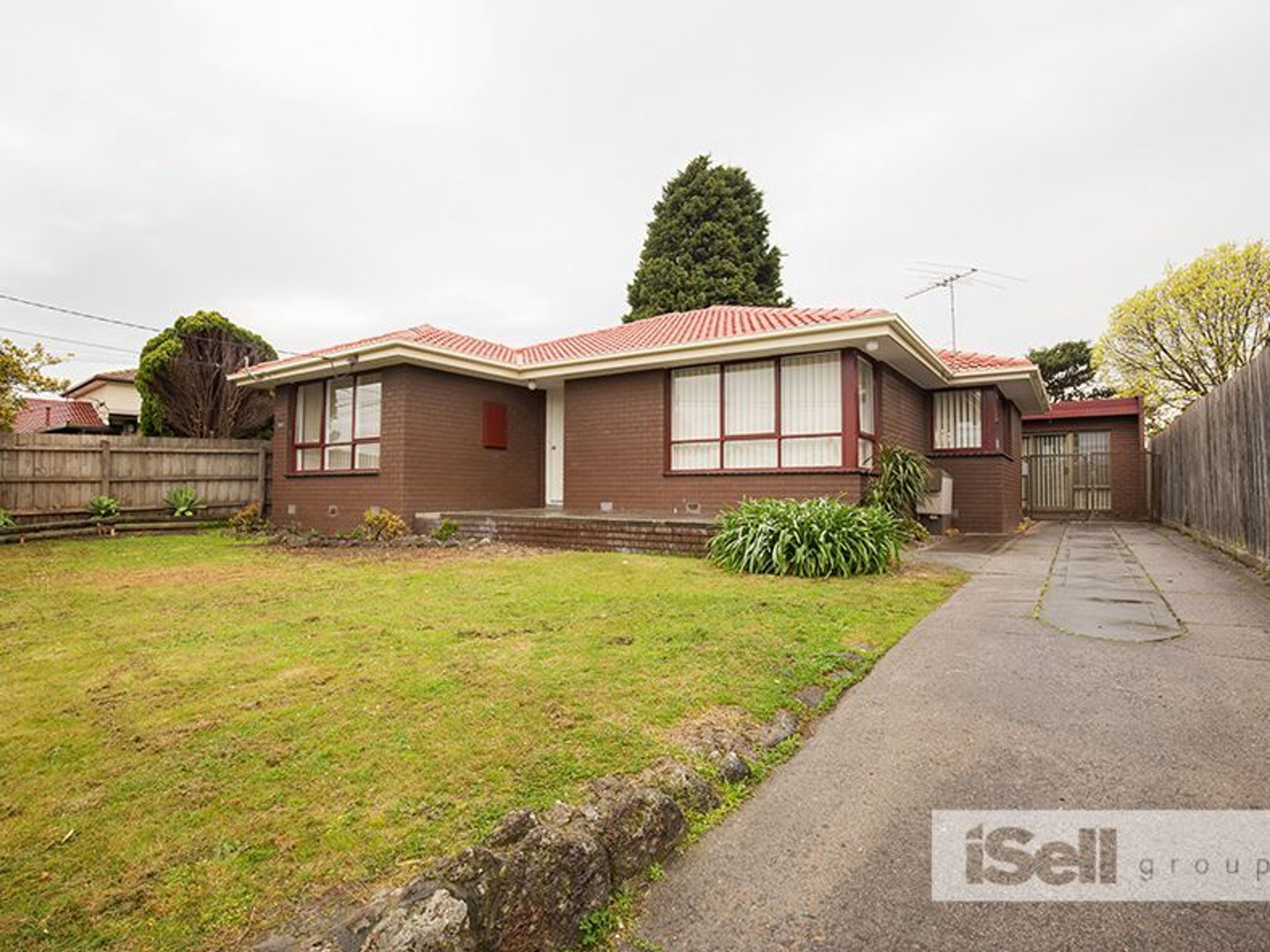 167 Bloomfield Road, Keysborough - Thumbnail 2