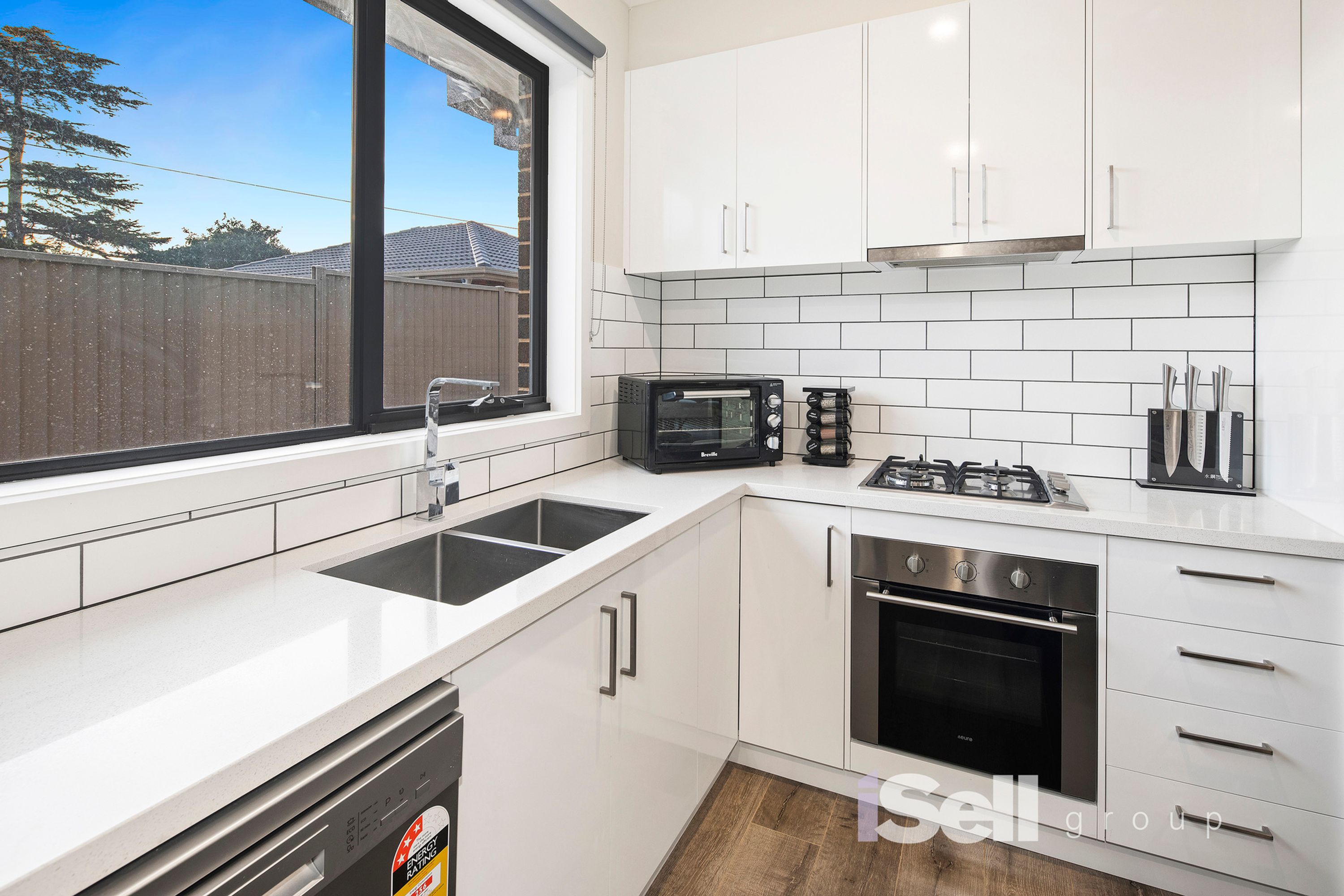 2/17 Raymond St, Noble Park - Thumbnail 7