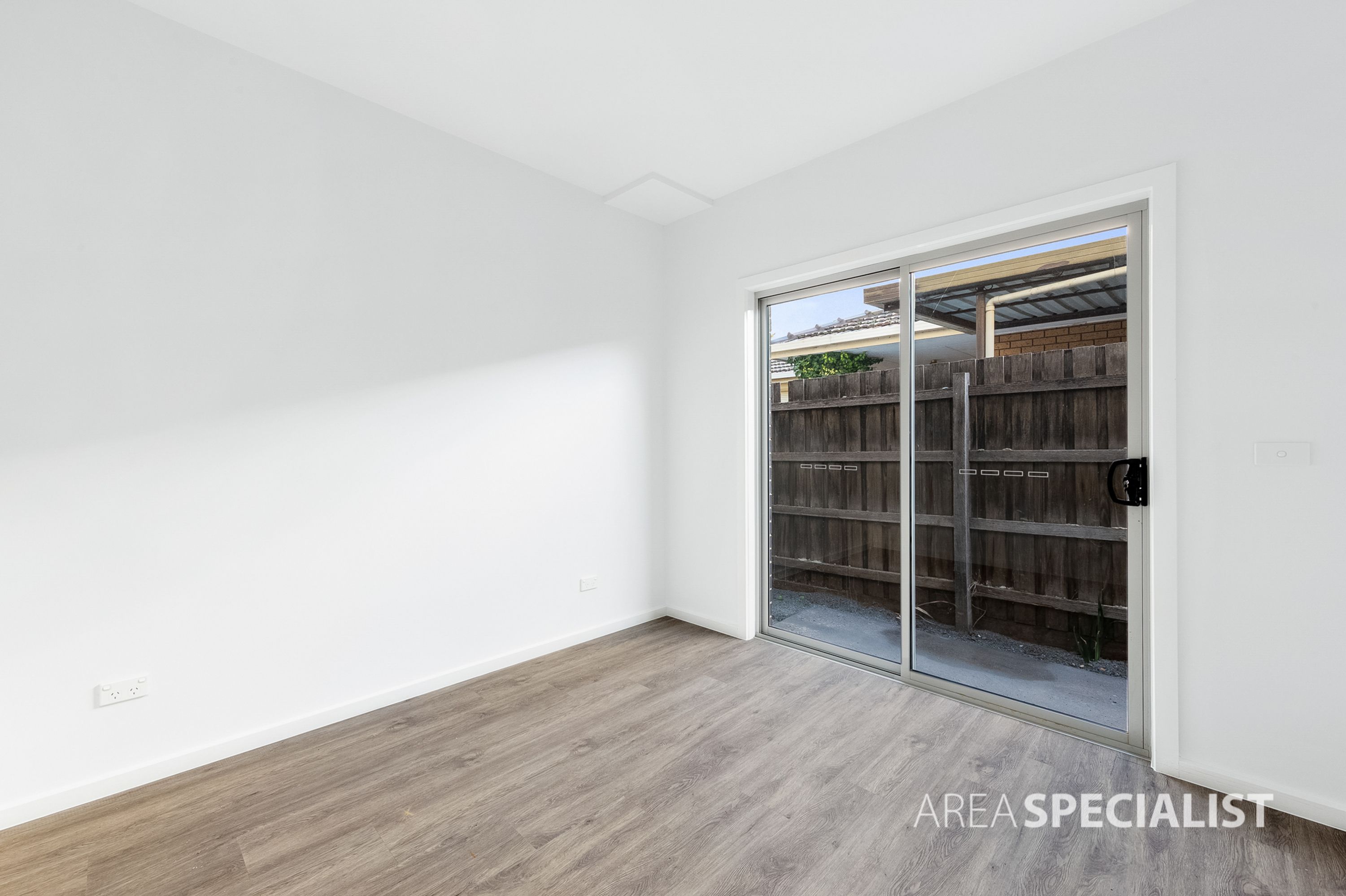 3/4 Graceburn Grove, St Albans VIC 3021, St Albans - Thumbnail 7