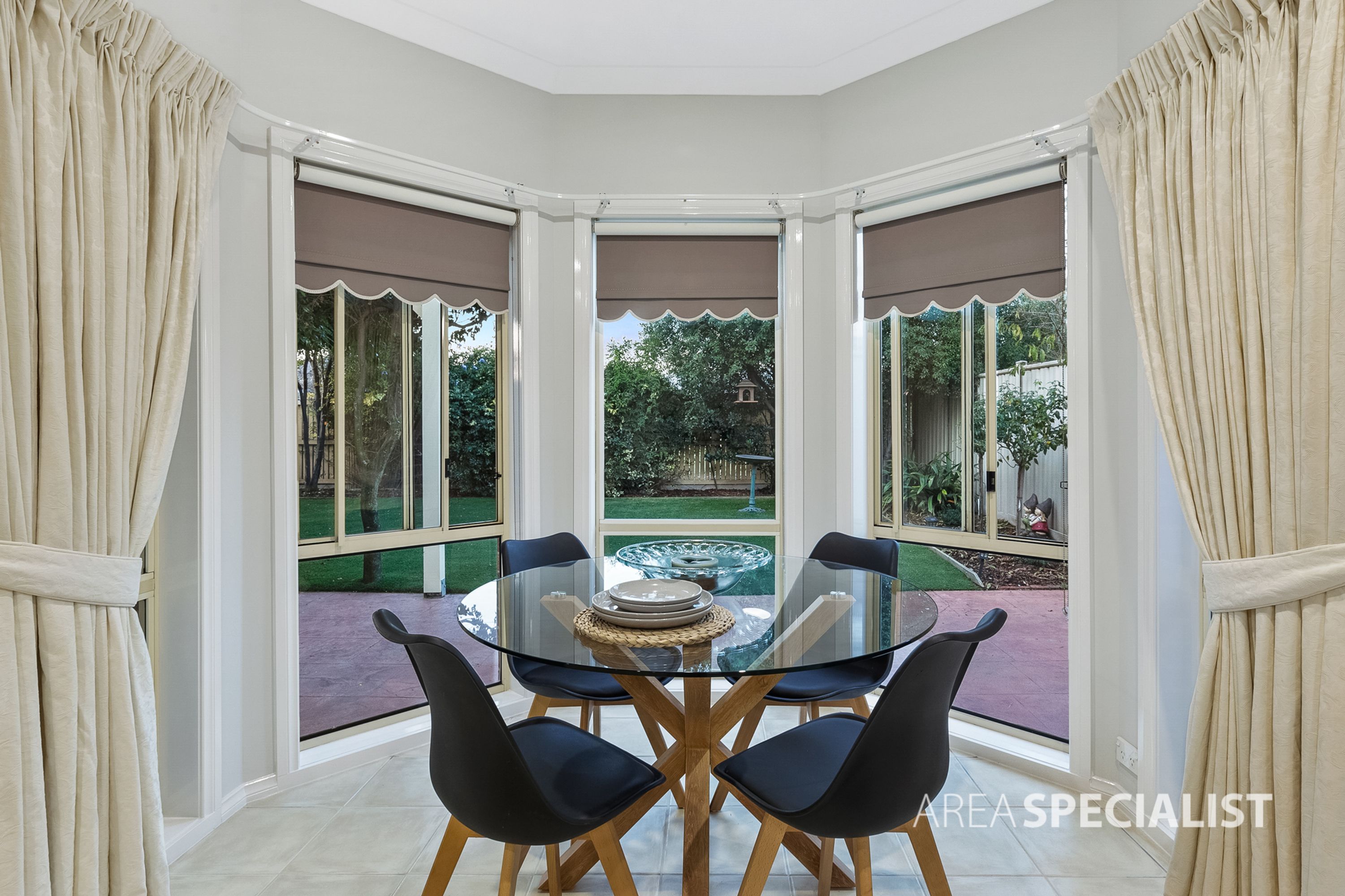 34 Ranmore Grove, Caroline Springs VIC 3023, Caroline Springs - Thumbnail 8