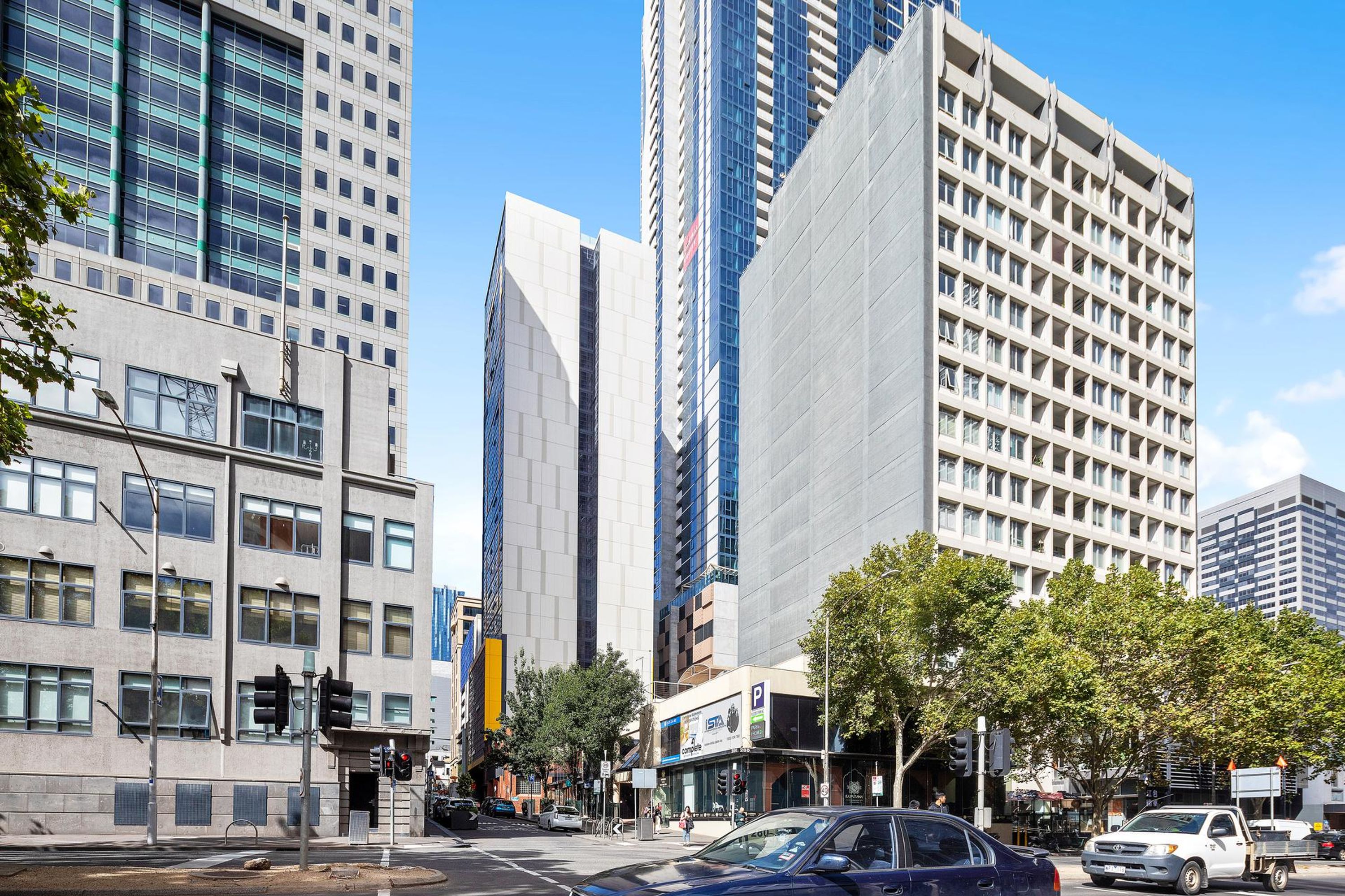1001/557 Little Lonsdale Street, Melbourne - Thumbnail 8