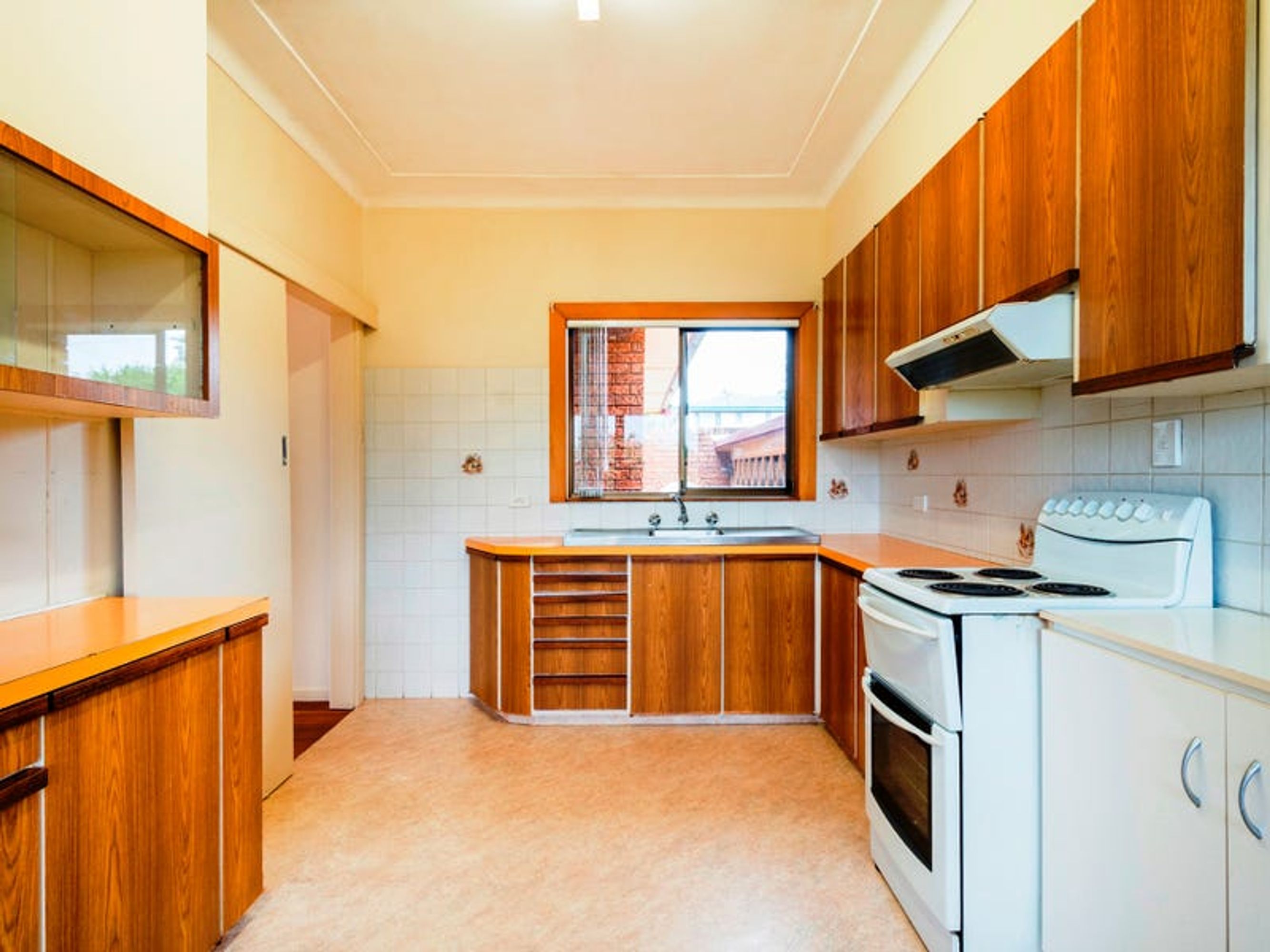 3 Edgecombe Avenue, Junction Hill - Thumbnail 5