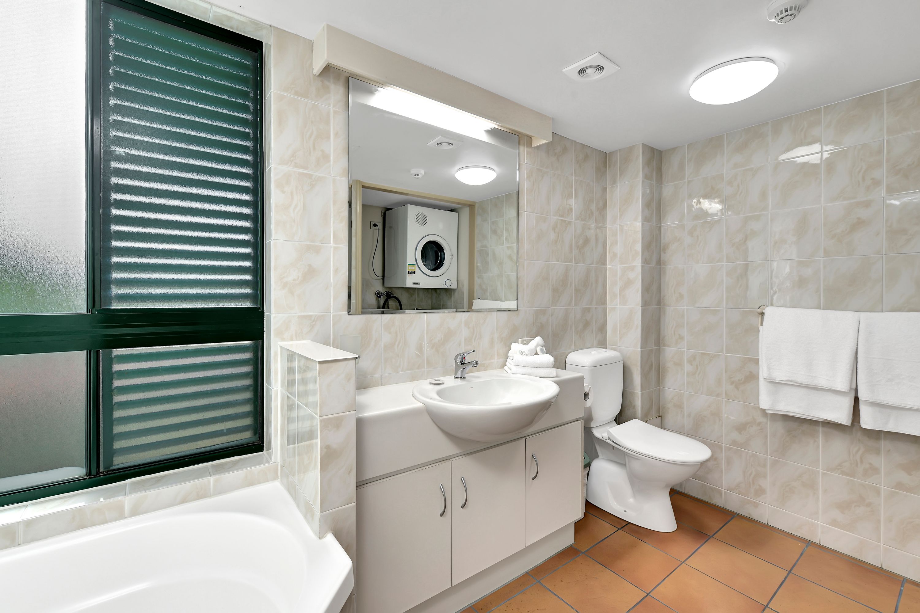 18/294-298 Sheridan Street, Cairns North - Thumbnail 8
