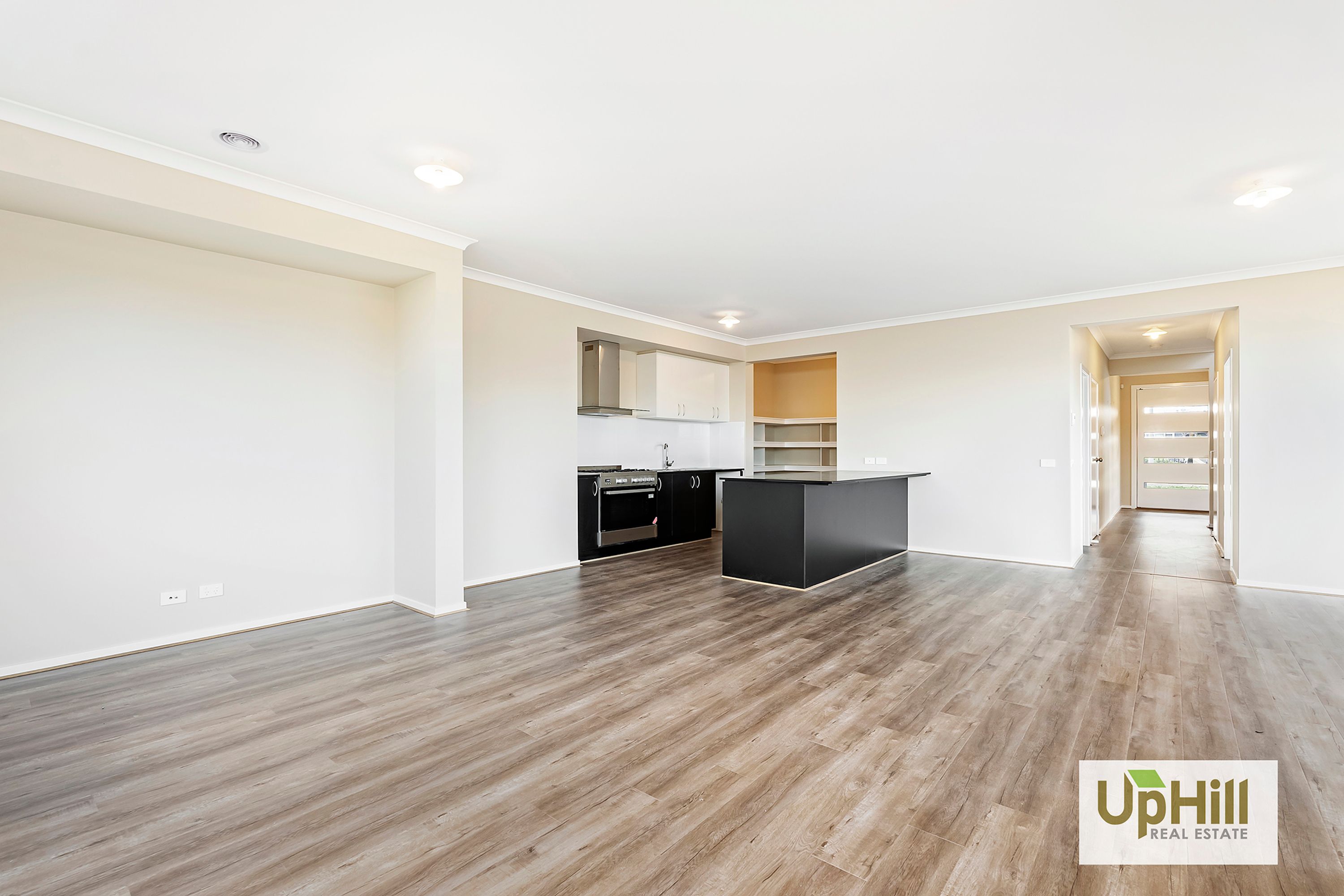 34 Twynam Road, Clyde North - Thumbnail 5