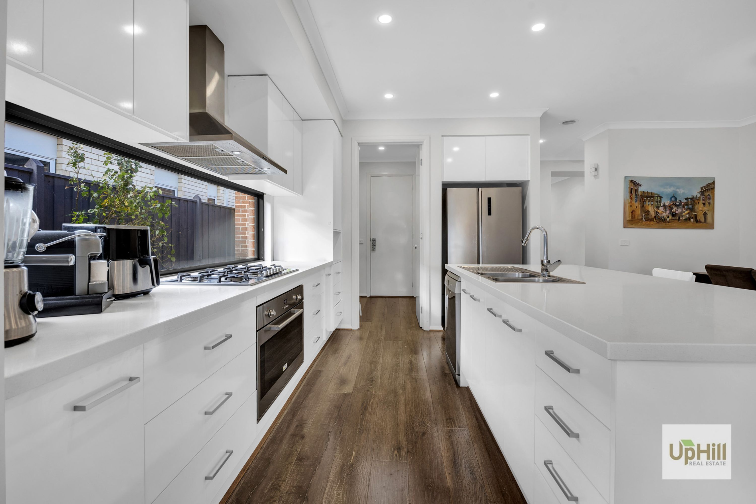 26 Barley Cres, Clyde North - Thumbnail 3