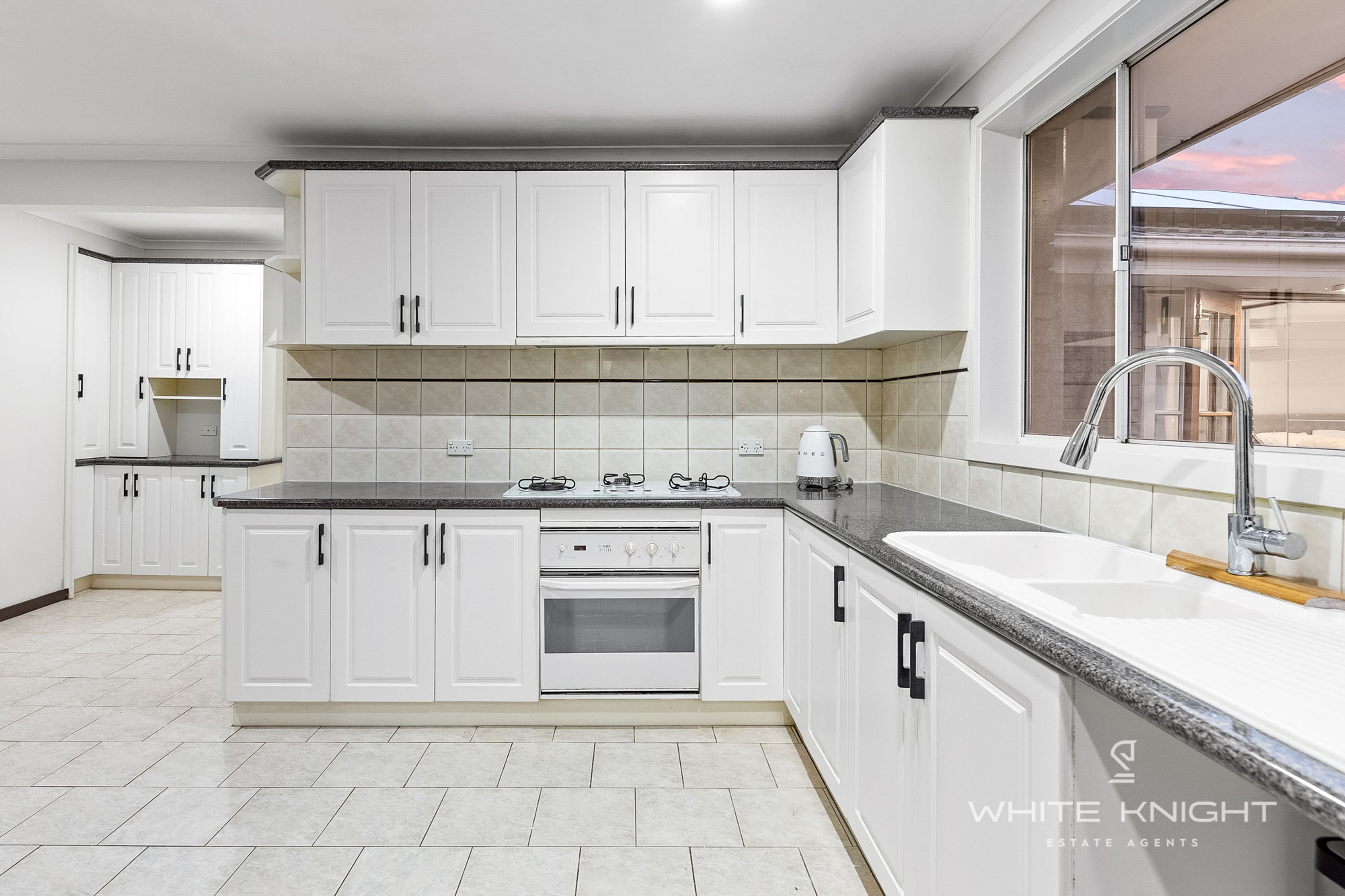 65 Grevillea Road, Kings Park VIC 3021, Kings Park - Thumbnail 3