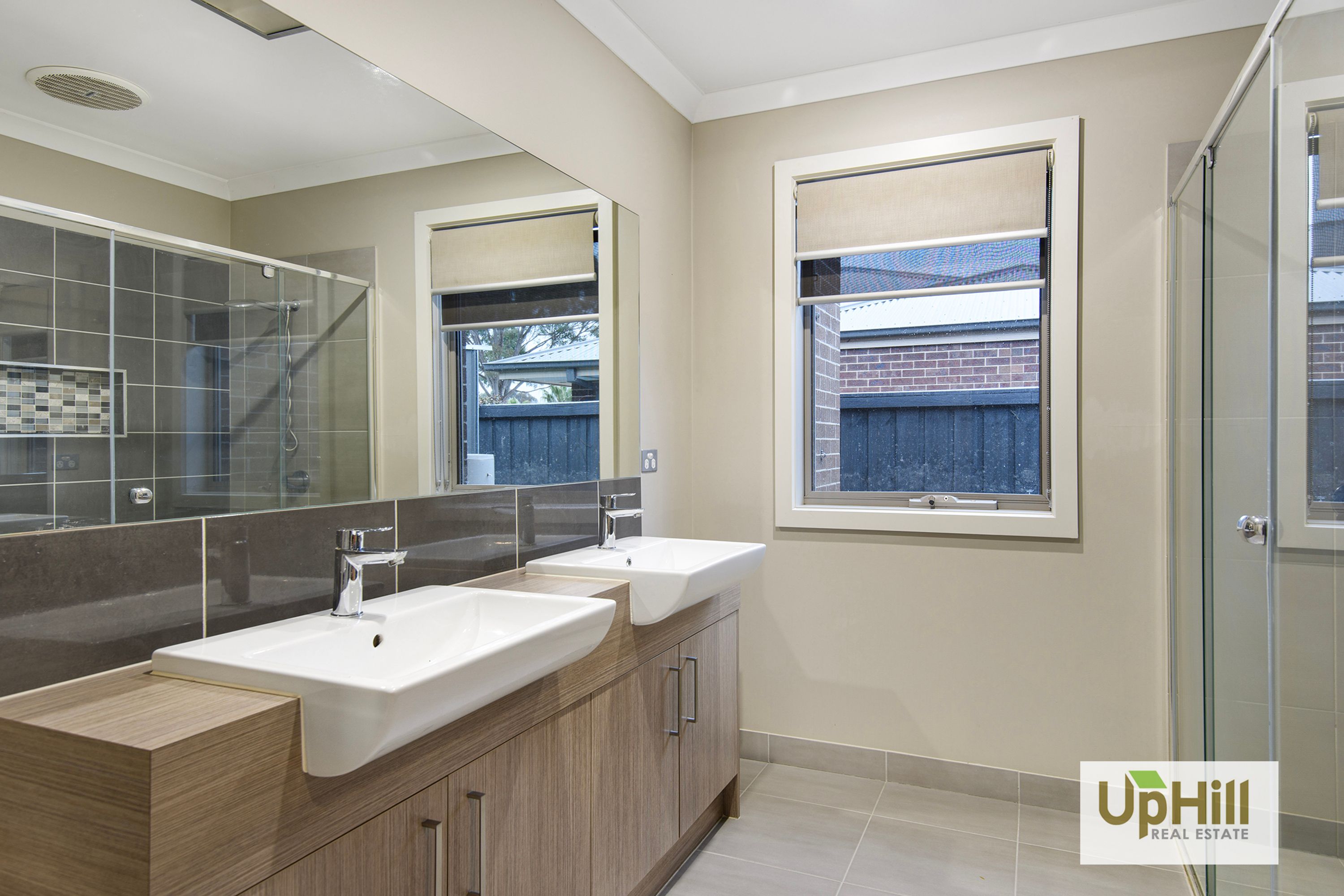 14 Duce Street, Cranbourne East - Thumbnail 5