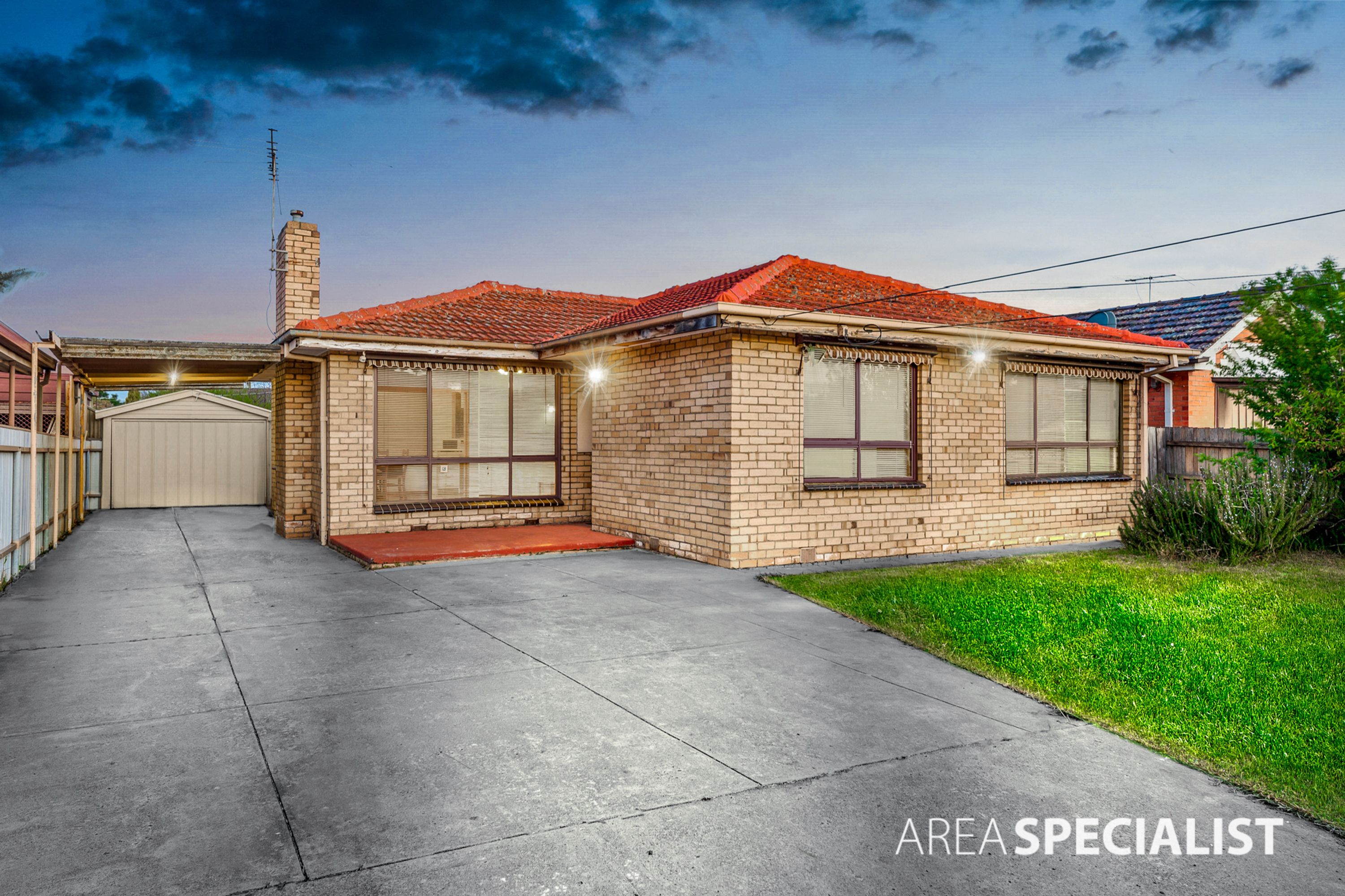 30 Leslie Street, St Albans VIC 3021, St Albans - Thumbnail 2