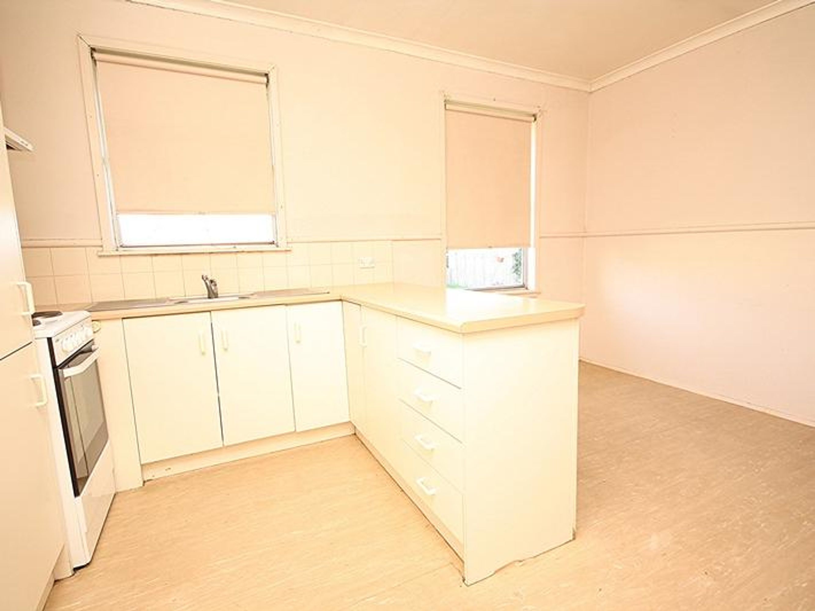 49 Albert Street, Horsham VIC 3400, Horsham - Thumbnail 7