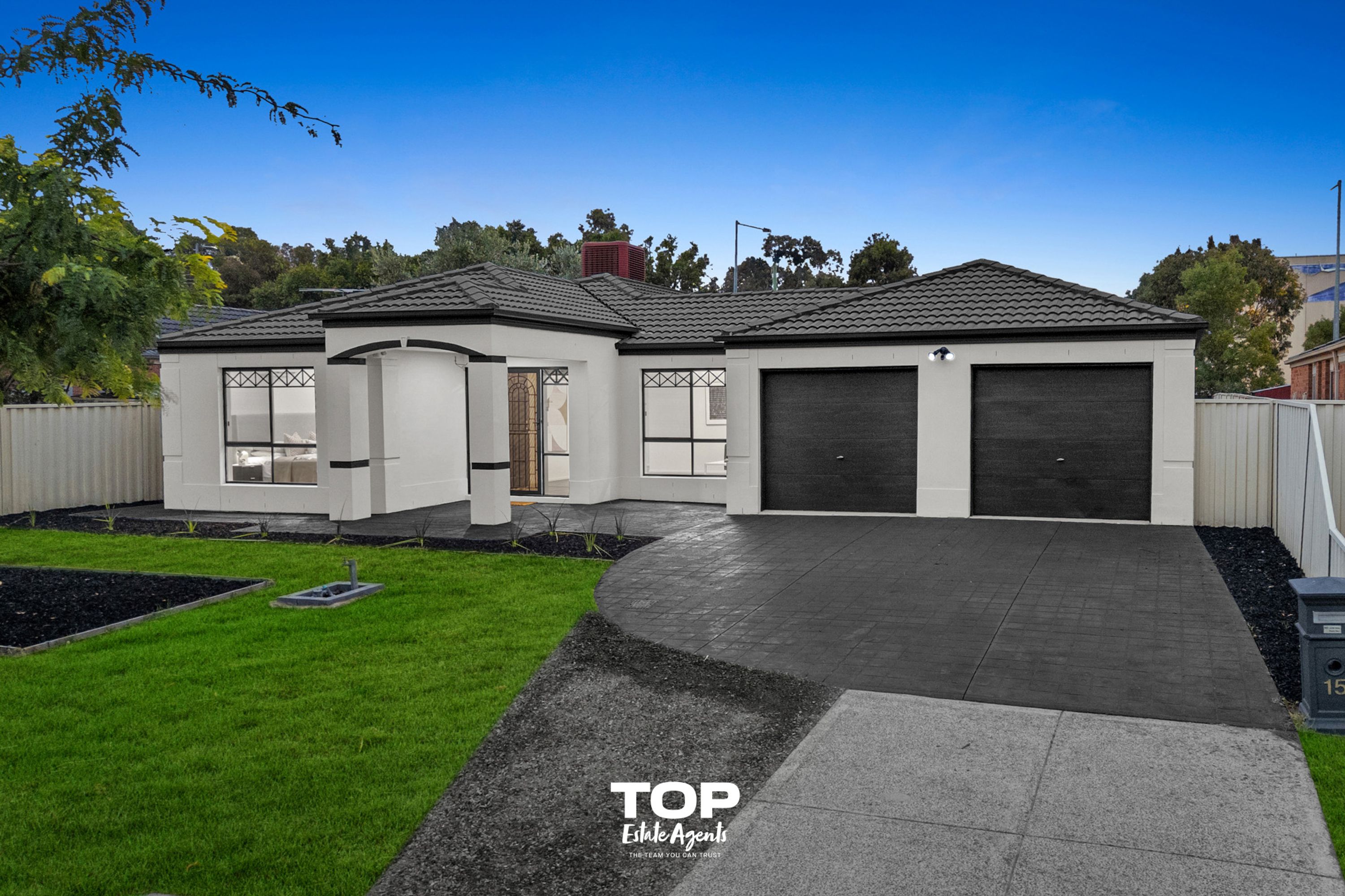 15 Sapphire Crescent, Pakenham - Thumbnail 2