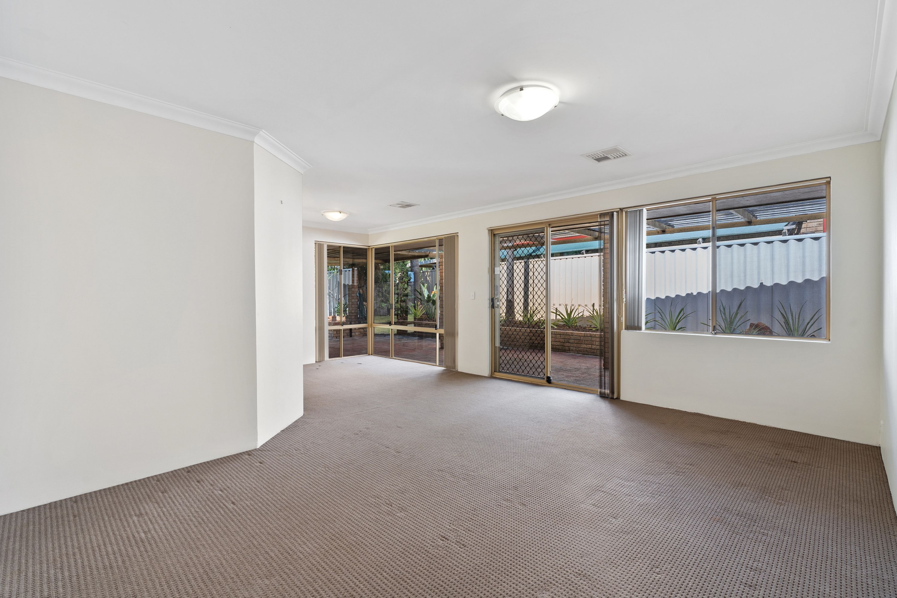 14 Newbold Court, Gosnells - Thumbnail 2