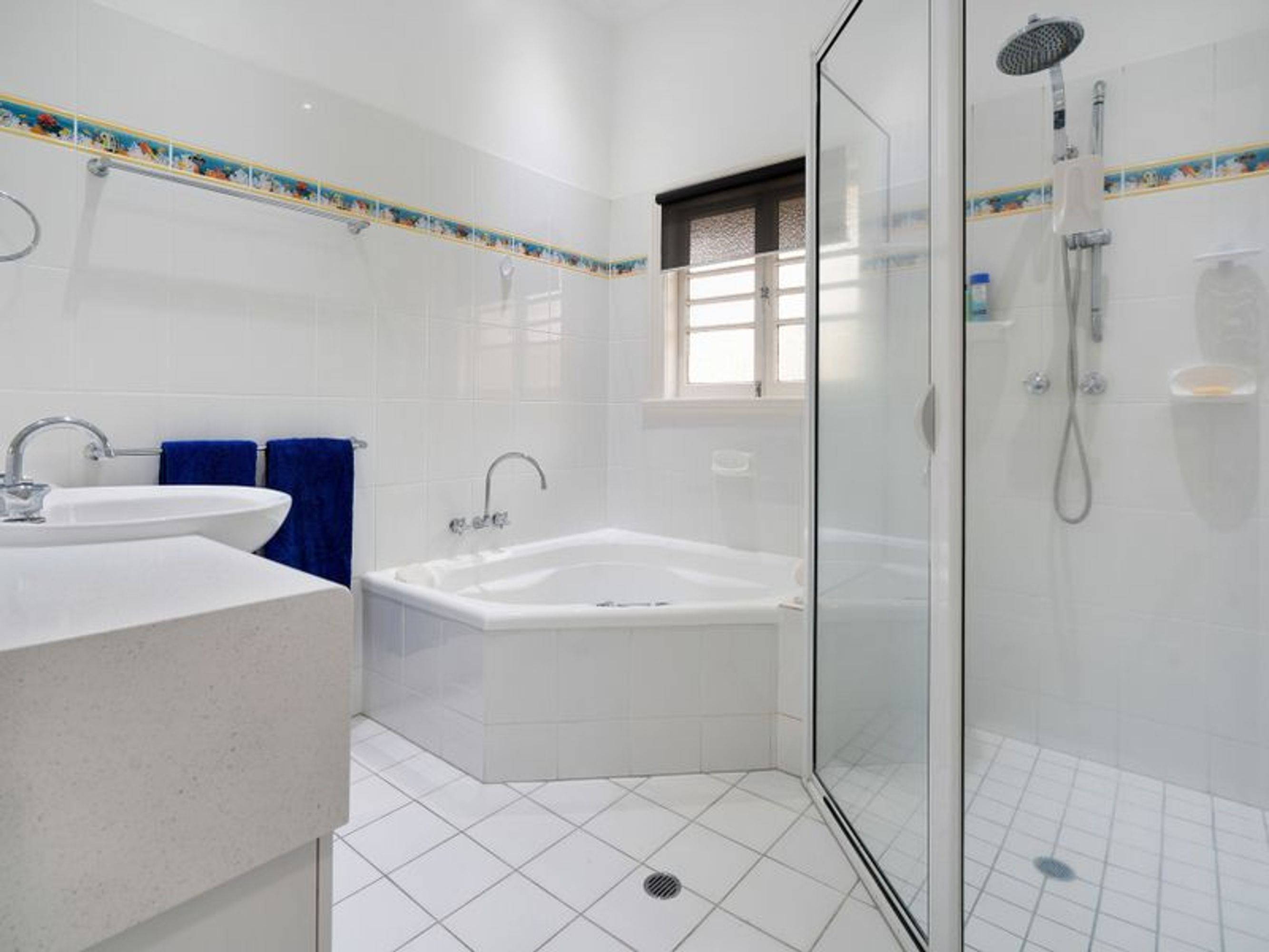 24 Jones Street, Westcourt, QLD 4870, Westcourt - Thumbnail 8