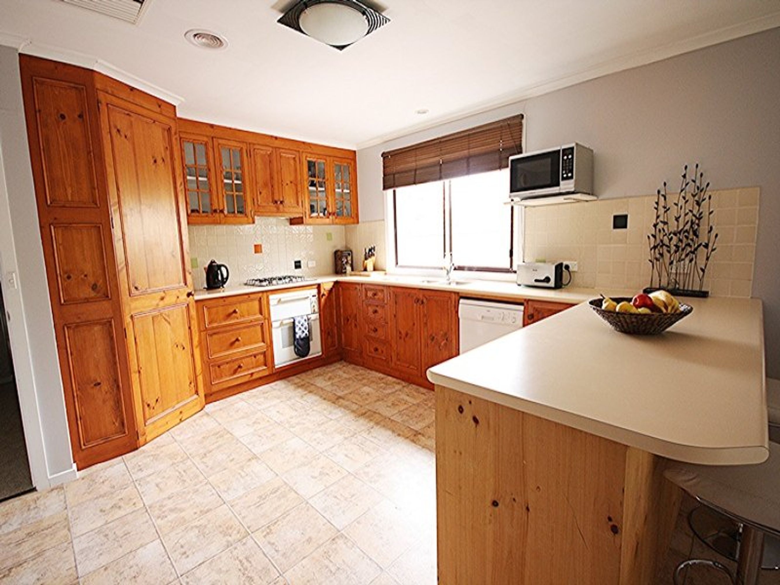 10 Banool Street, Horsham VIC 3400, Horsham - Thumbnail 3
