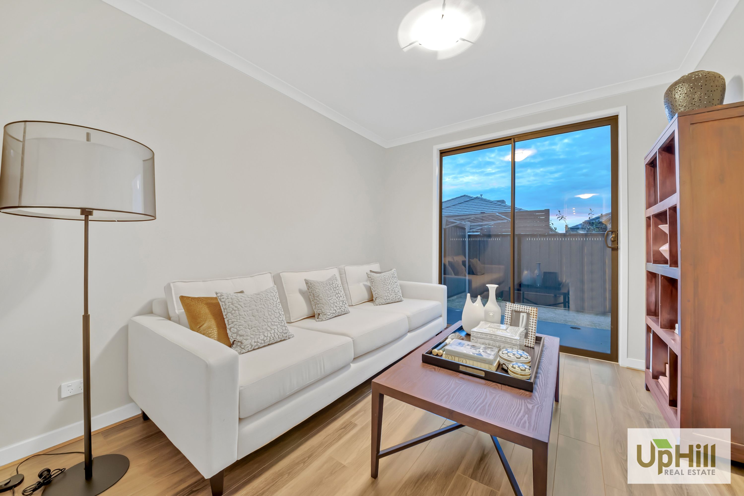 18 REVELWOOD WAY, Clyde North - Thumbnail 6