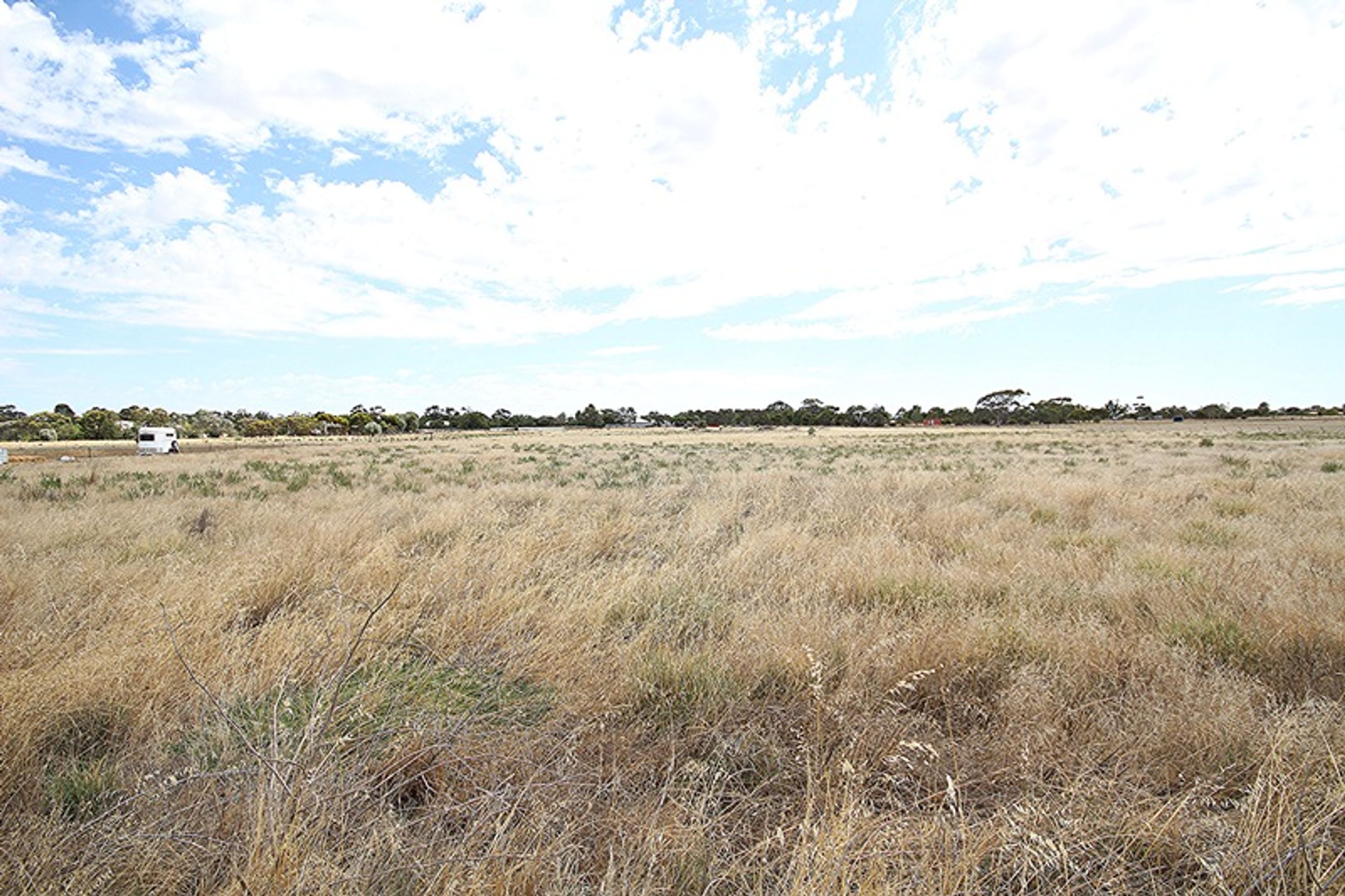 17 Clark Street, Nhill VIC 3418, Nhill - Thumbnail 3