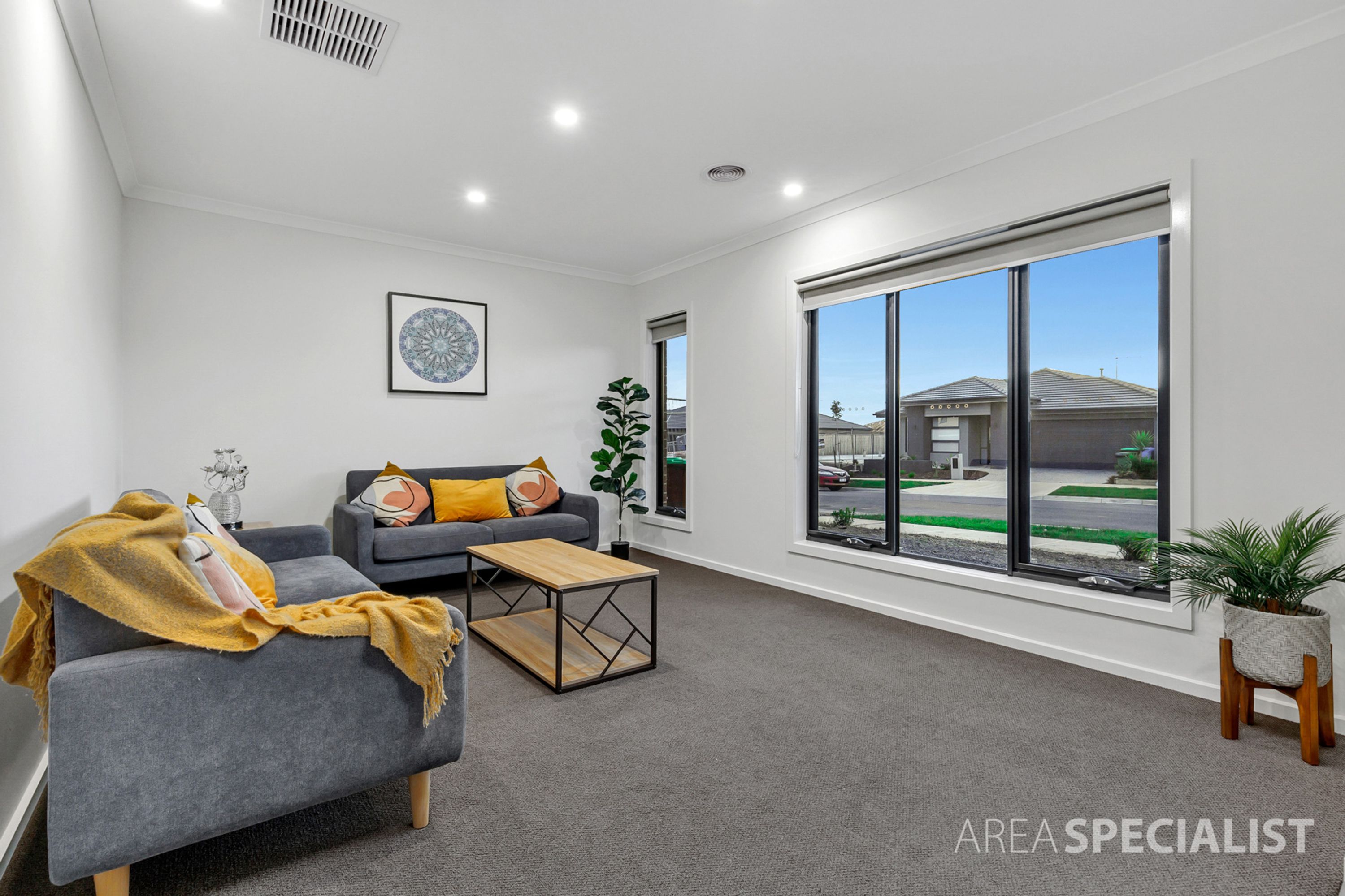 8 Placid Avenue, Clyde, Clyde - Thumbnail 5