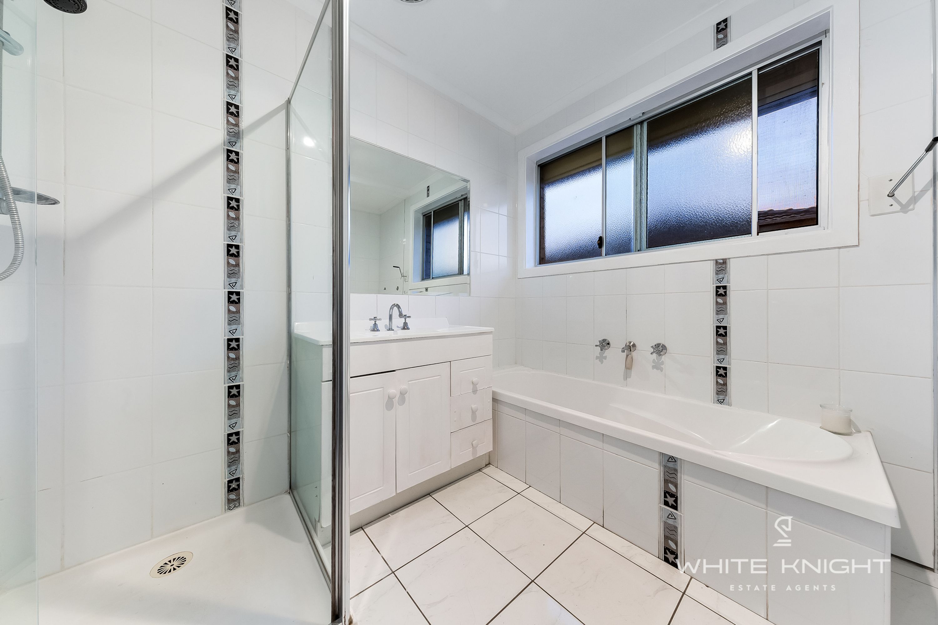 12 Tanglewood Street, Kings Park VIC 3021, Kings Park - Thumbnail 4