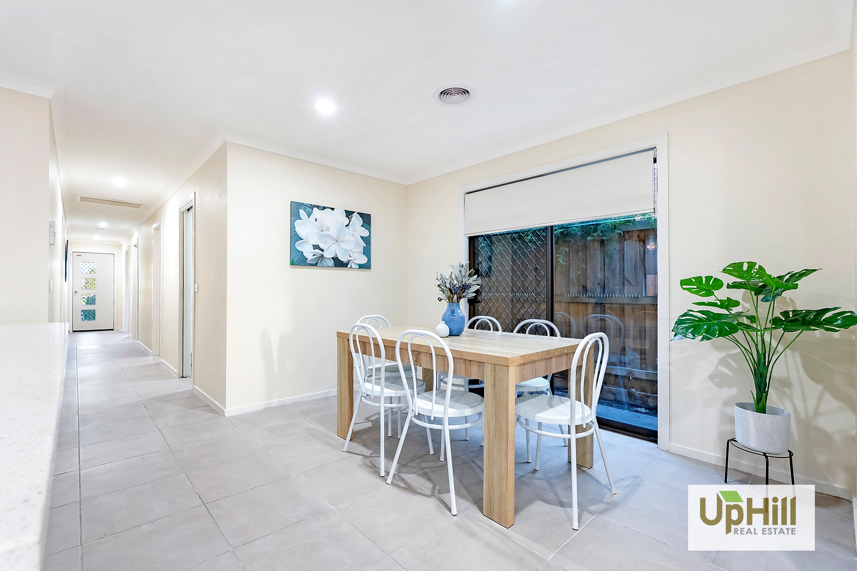 23 Australorp Drive, Clyde North - Thumbnail 6